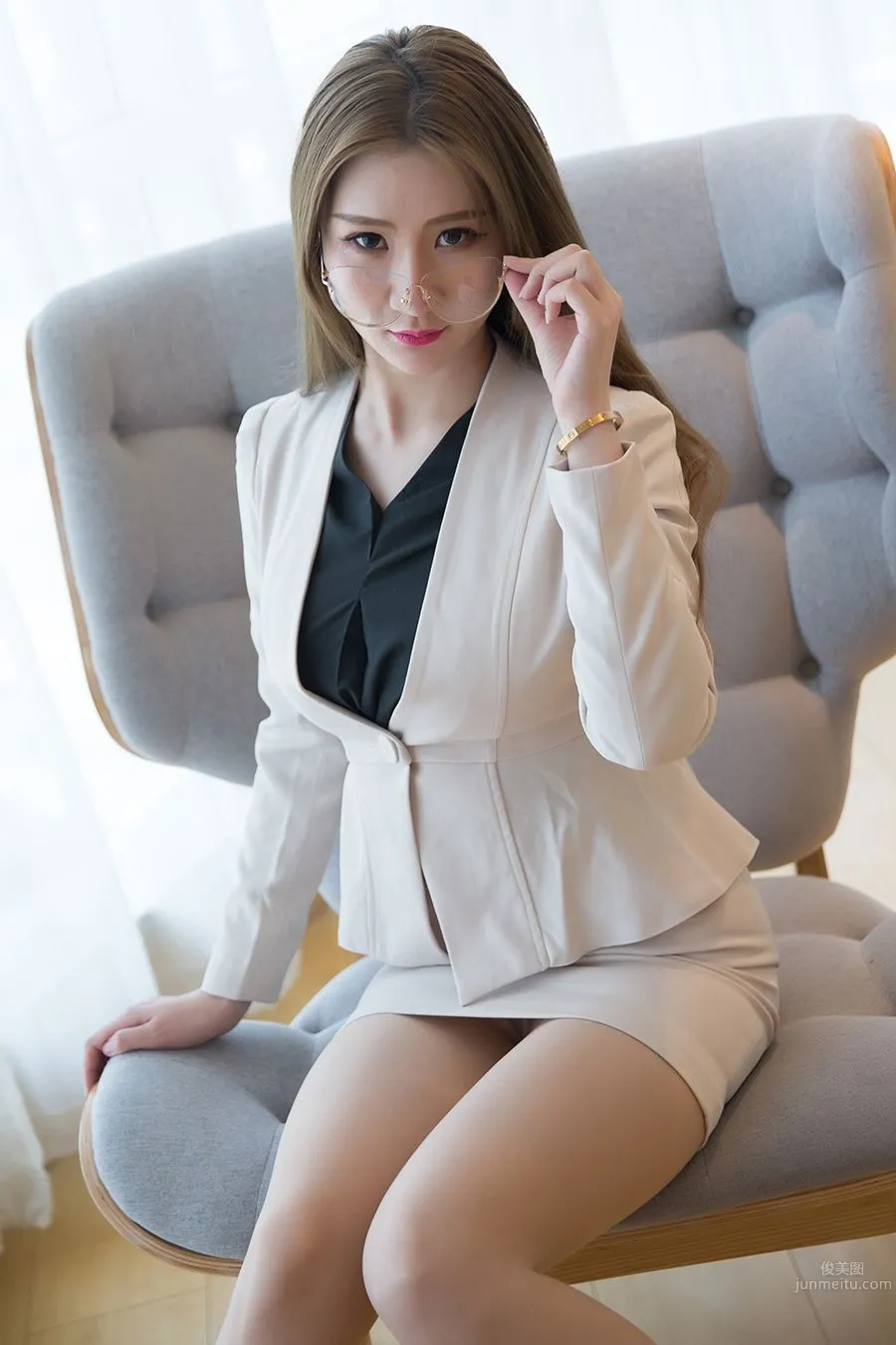 [TouTiao头条女神] 2020-03-28 OL女郎 玄子_10