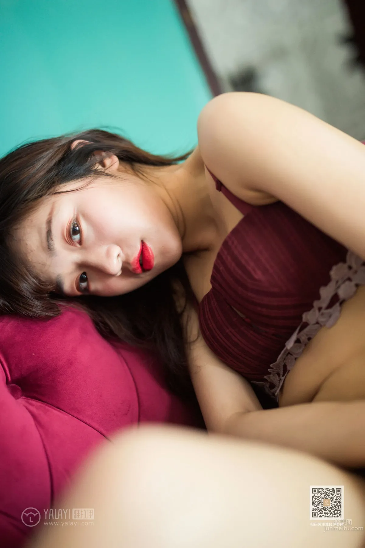 [YALAYI] 2020.01.08 Vol.514 Purple-Red Velvet Xiao Ying photo 22