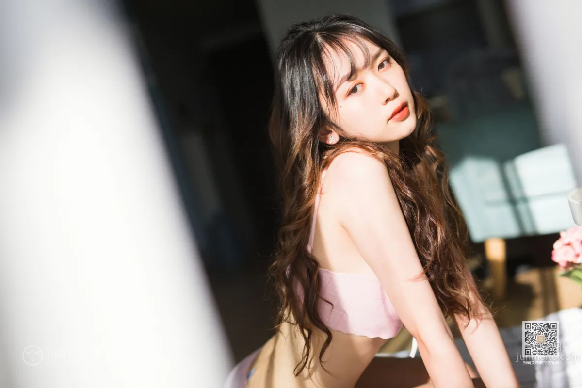 [YALAYI雅拉伊] 2020.01.11 Vol.517 觸不可及的你 曉琳 24
