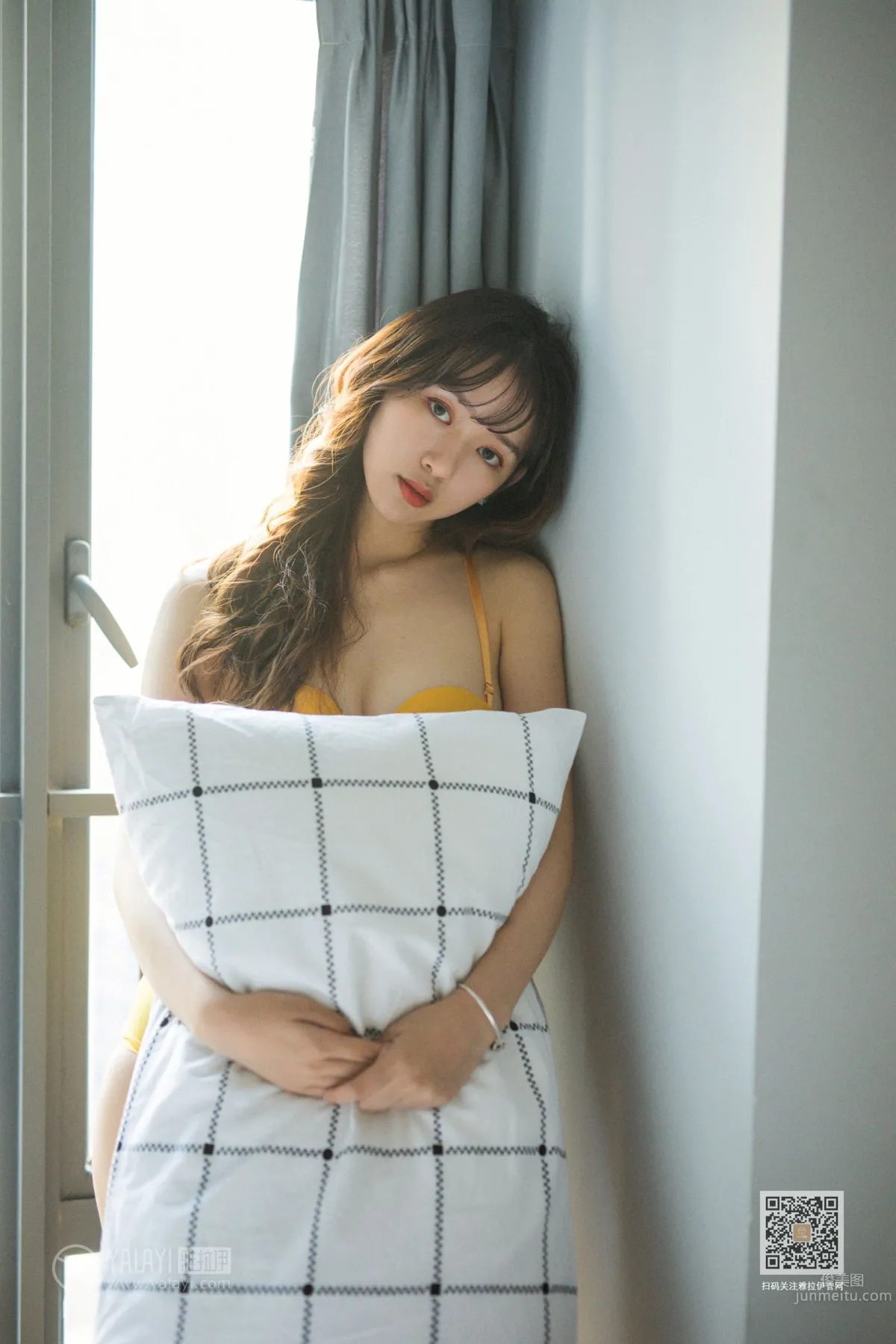 [YALAYI] 2020.01.06 Vol.512 Apricot-Colored Girl Xiao Lin photo 12