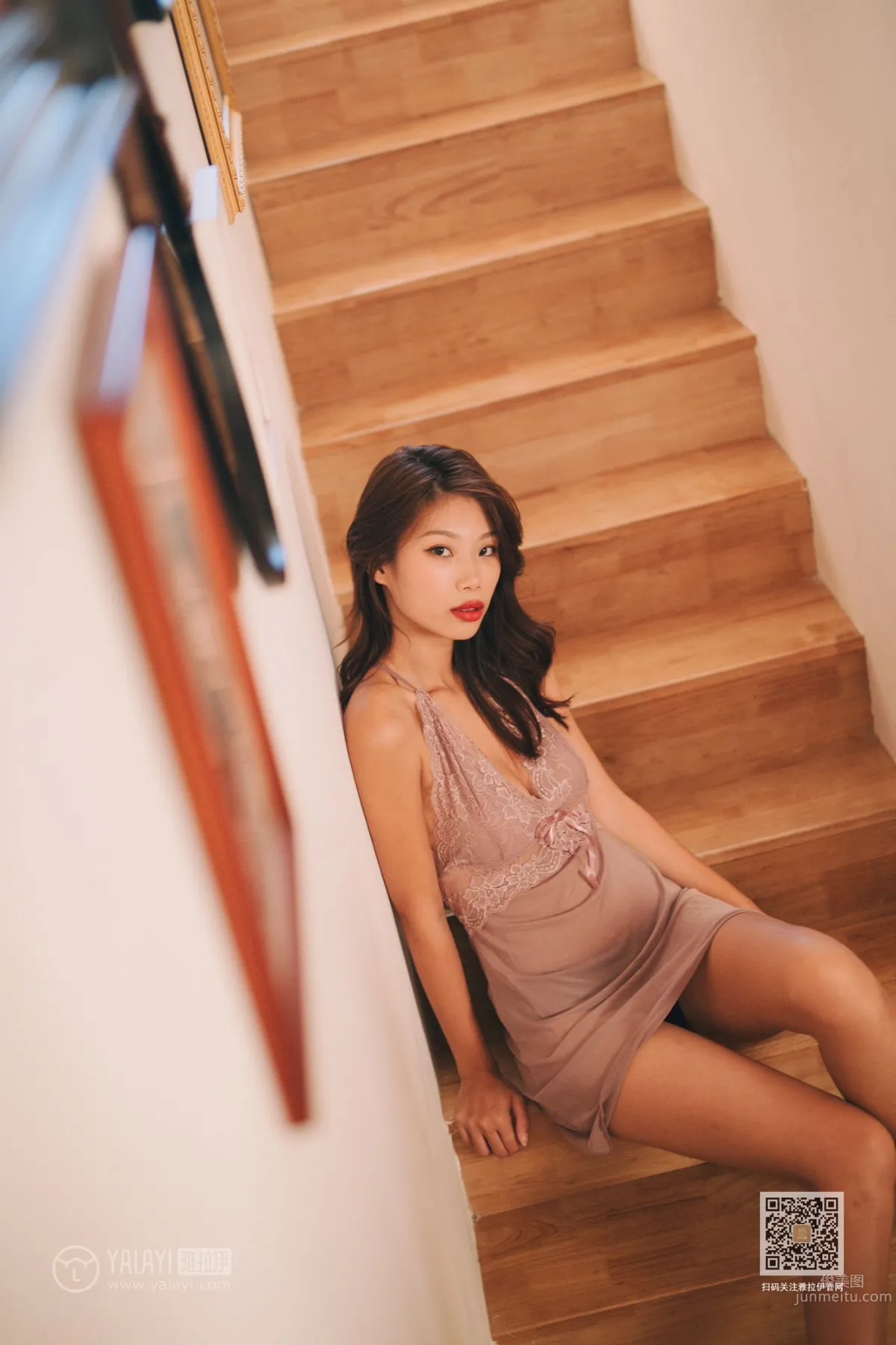 [YALAYI] 2019.01.03 Vol.509 Chance Encounter in the Stairwell Jing Chu photo 36