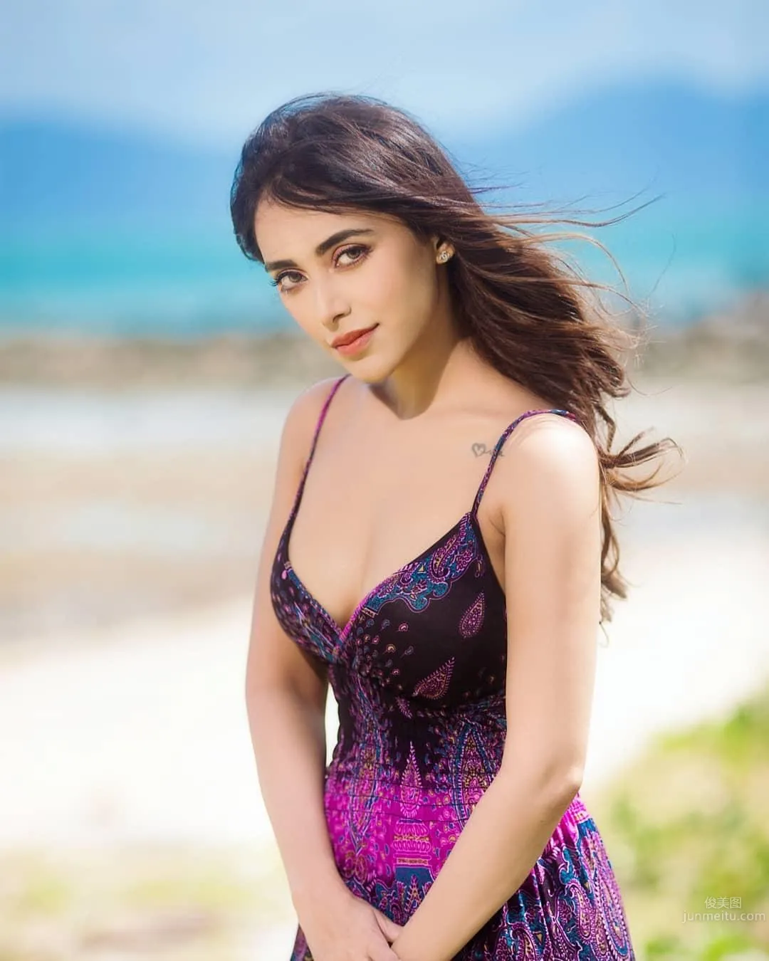 Angela Krislinzki - Indian Beauty Actress photo 3