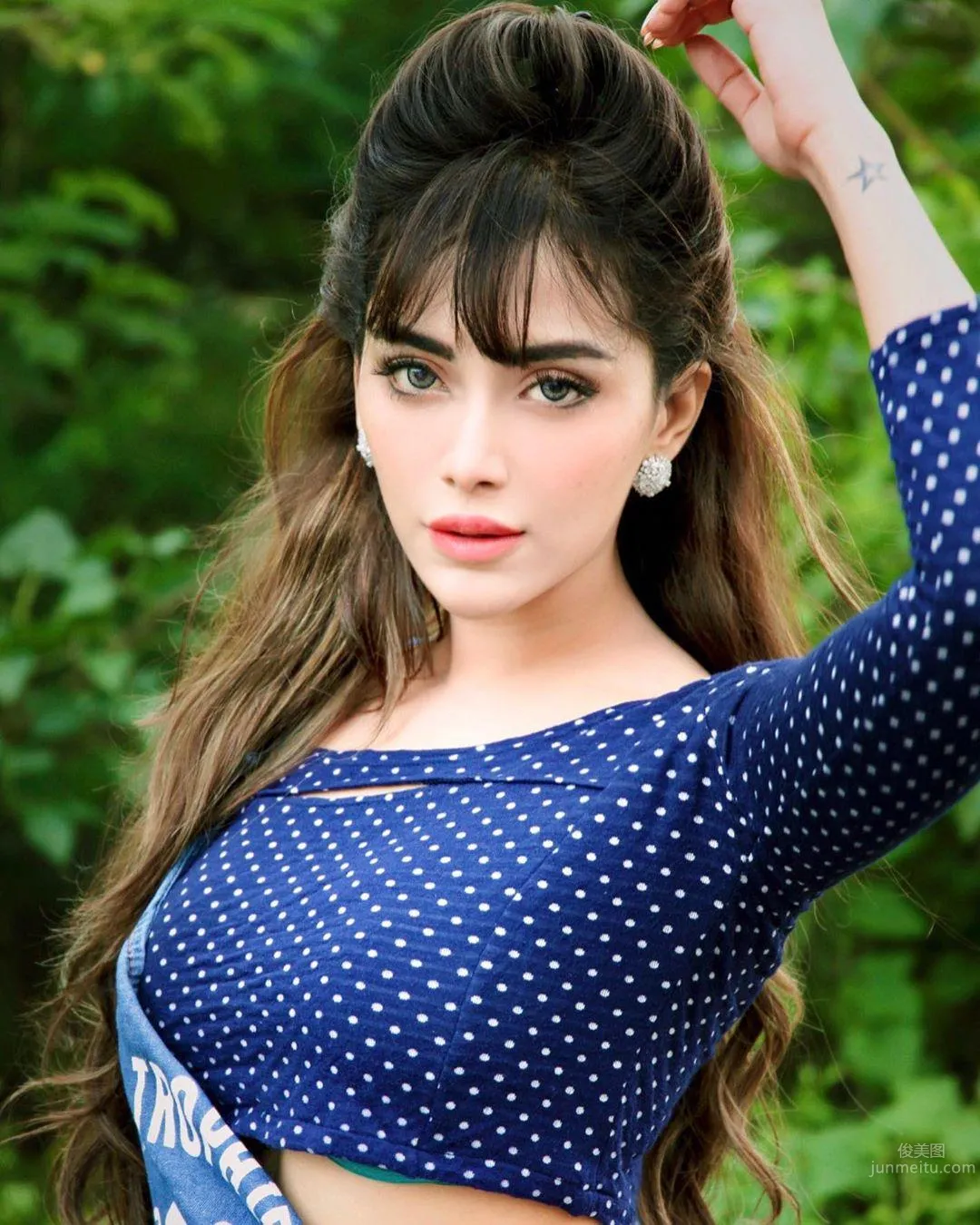 Angela Krislinzki - Indian Beauty Actress photo 24