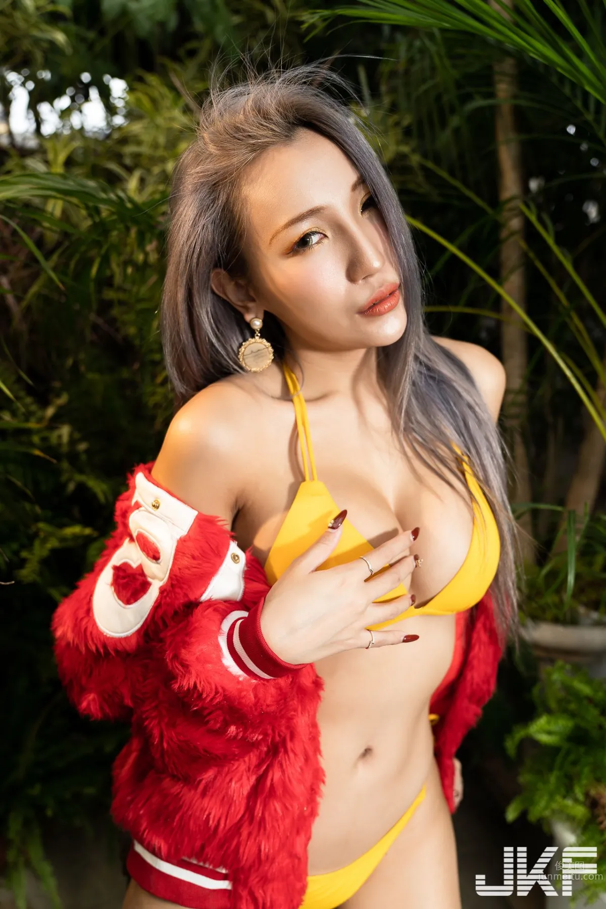 Super HOT Thanksgiving Festival! 34G Hot Model Yunyun Generously Gives a Gift photo 16