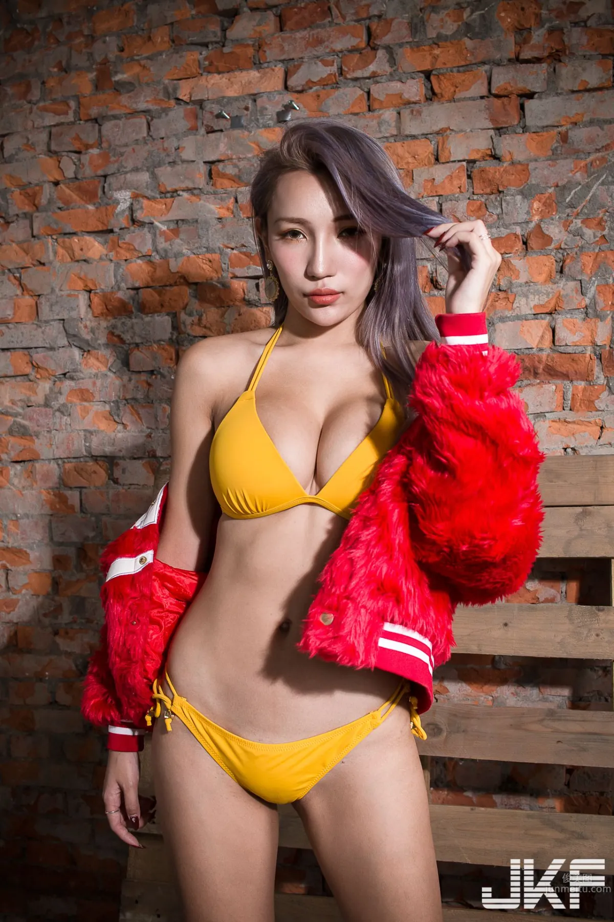 Super HOT Thanksgiving Festival! 34G Hot Model Yunyun Generously Gives a Gift photo 25