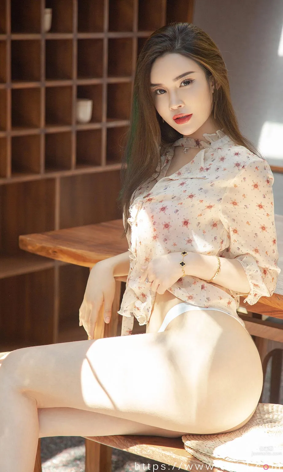 Lin Rehan: Ugirls App photo 12