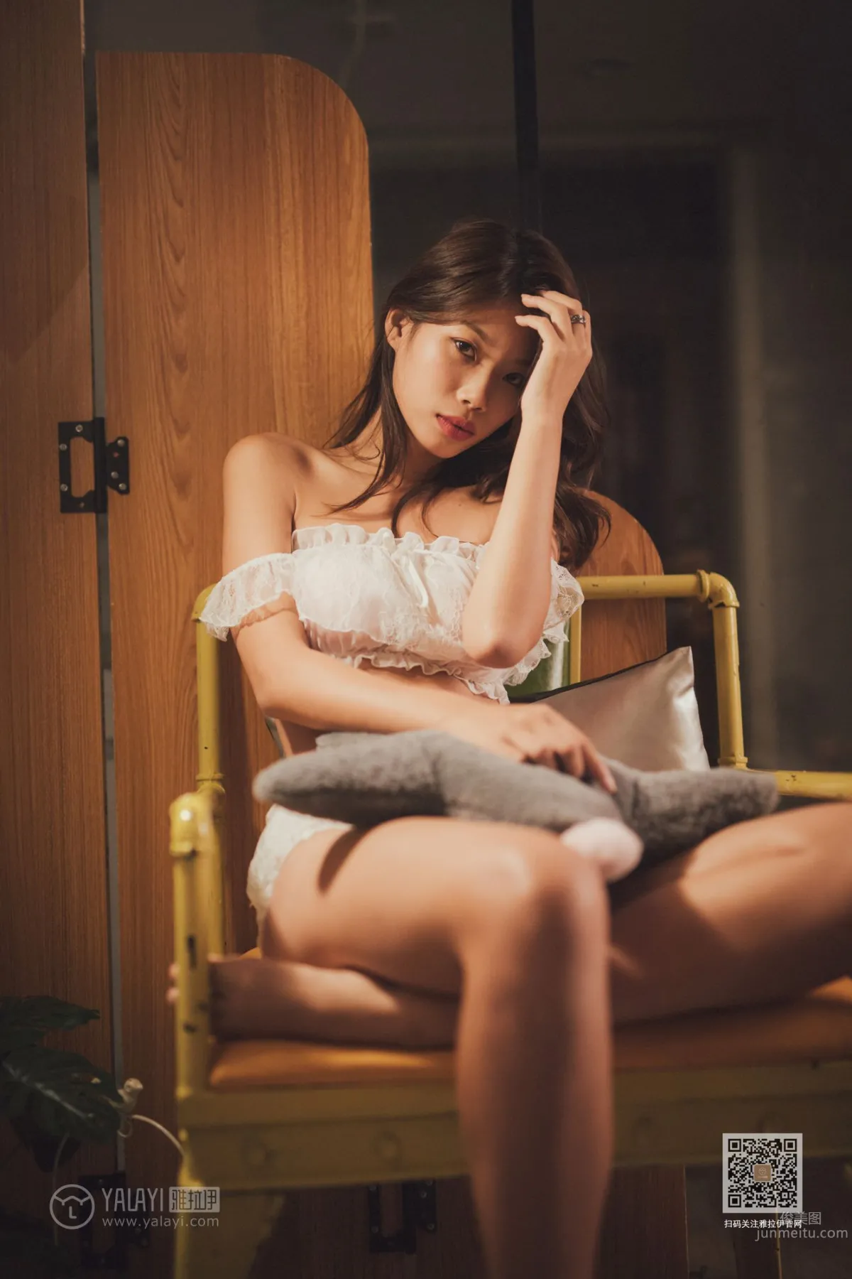 [YALAYI] 2019.12.05 No.481 Home Girlfriend Jing Chu photo 5