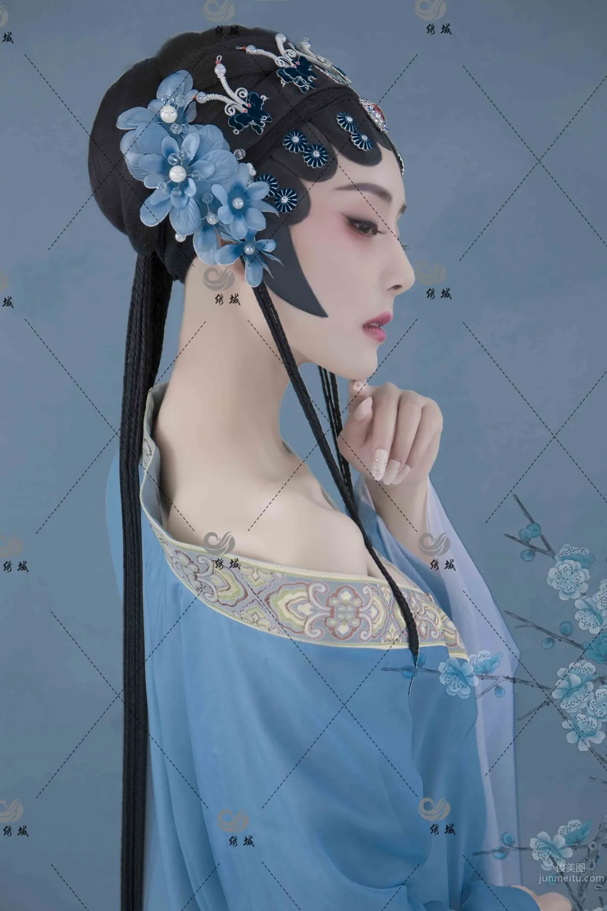 Xiaoxi Mo: TouTiao Goddess photo 8