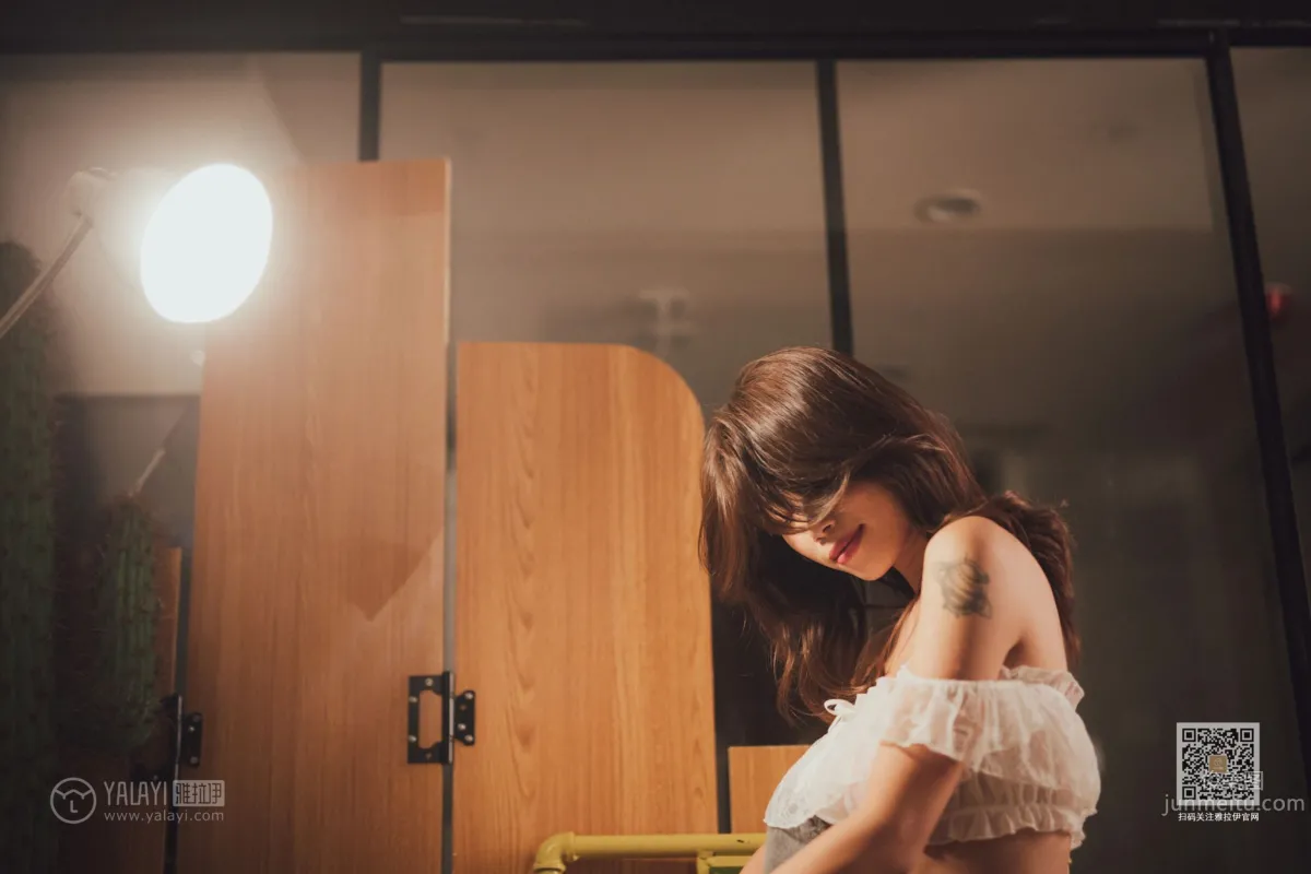 [YALAYI] 2019.12.05 No.481 Home Girlfriend Jing Chu photo 9