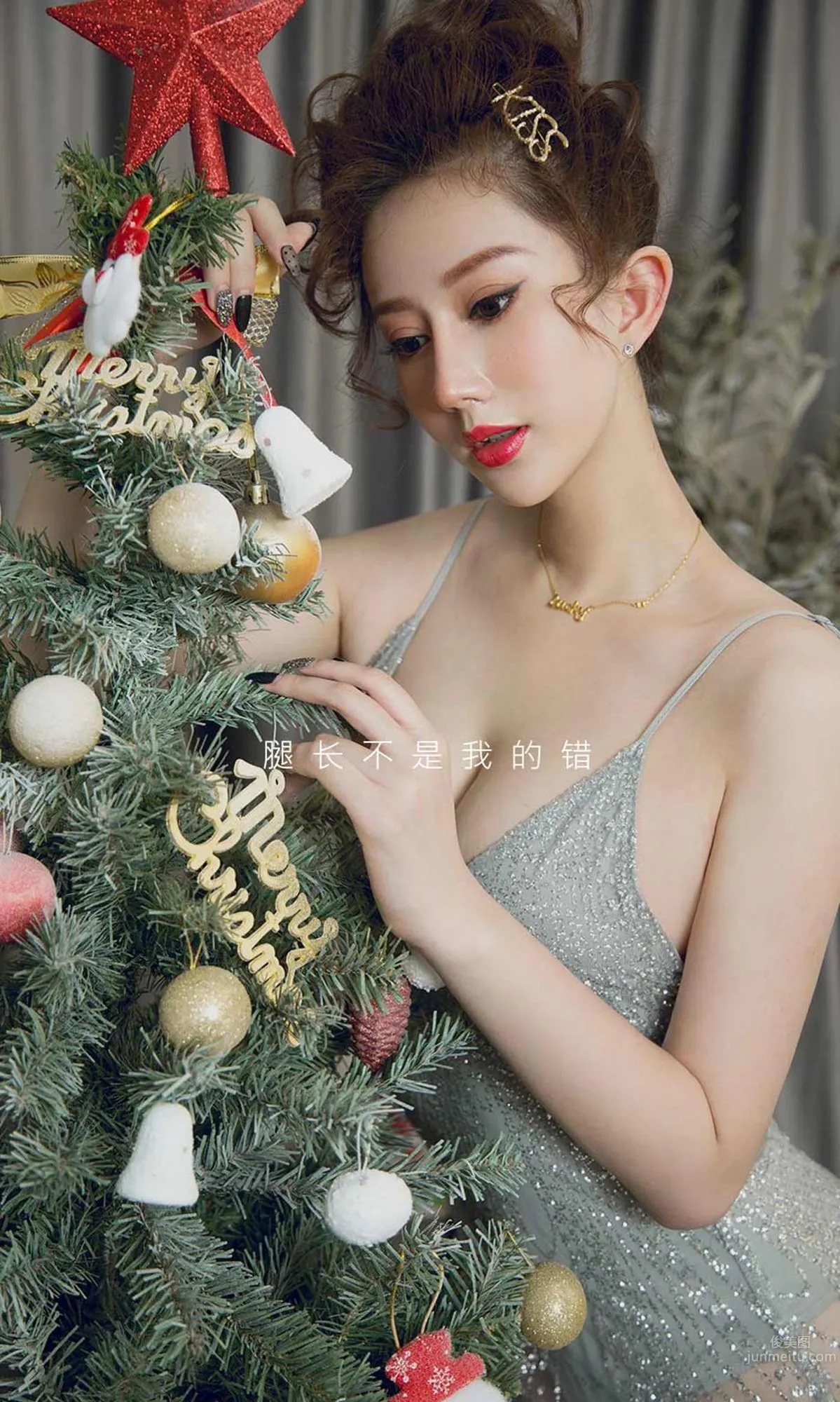 聖誕女郎蘇小曼 完美曲線妖娆身姿 24