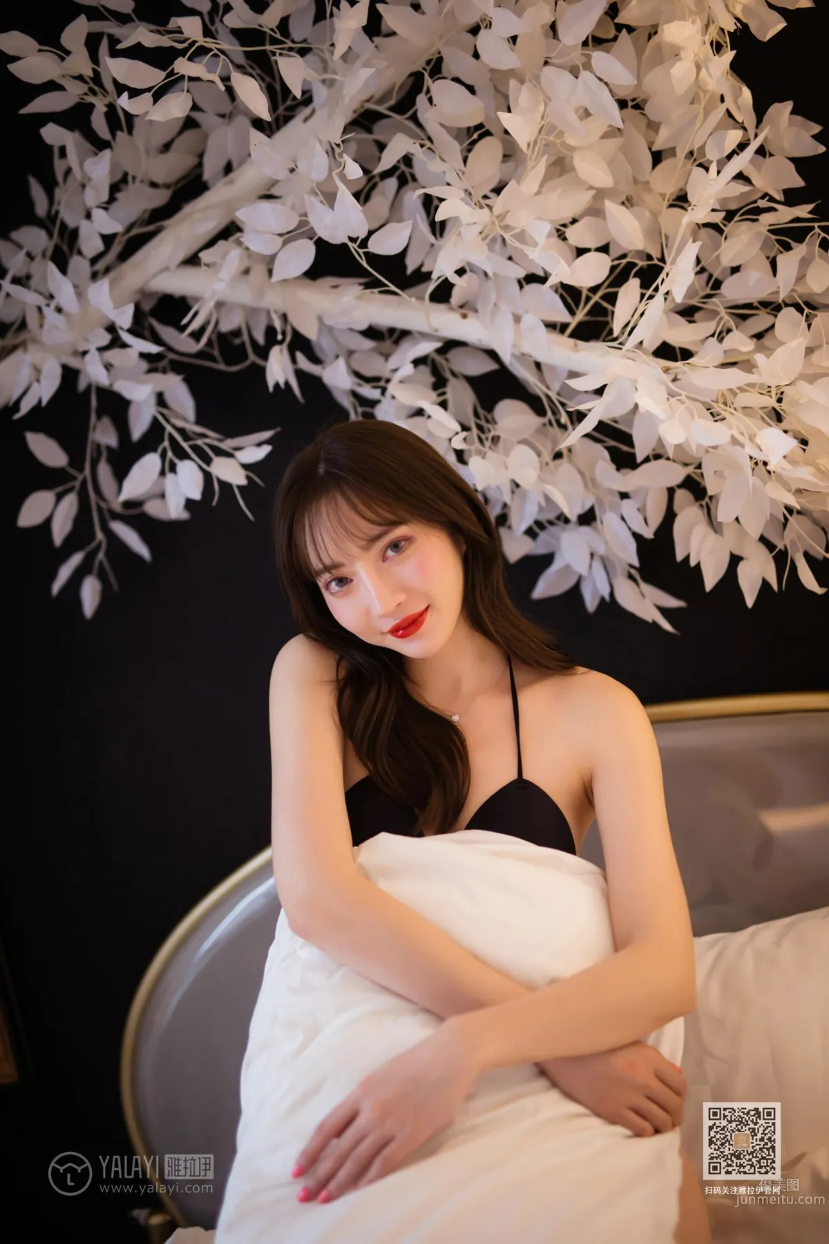 [YALAYI] 2019.11.16 Vol.462 On the Brink of the Bottom Line Bai Xue photo 39