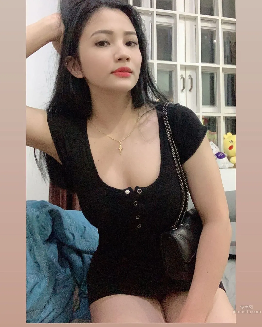 Vietnamese Fitness Girl "Hoang Ha", Slim Waist and Full Butt Built Entirely by Perseverance, Hot and Powerful Every Day! photo 15