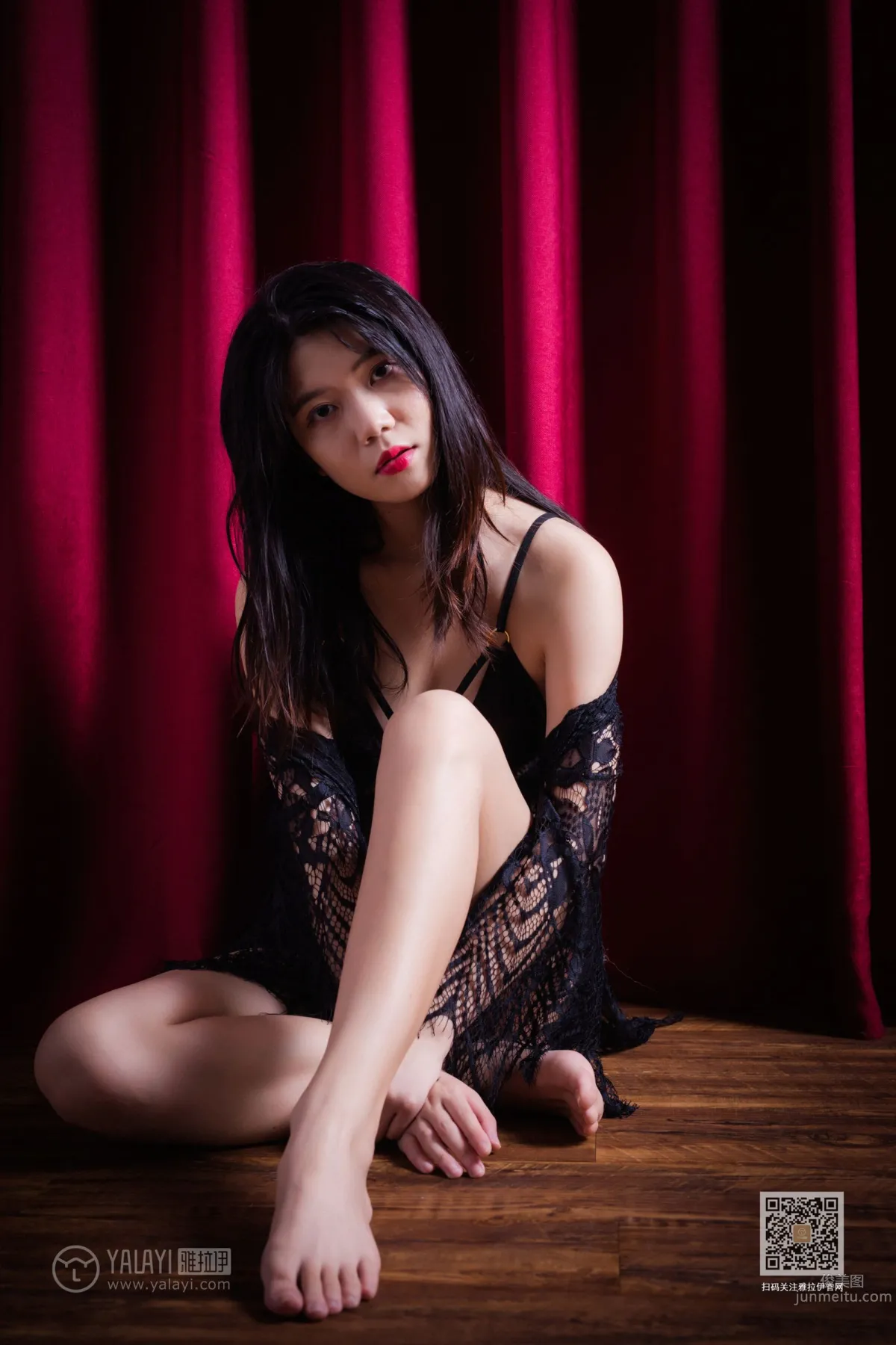 [YALAYI] 2019.10.06 Vol.422 Behind-the-Scenes Girlfriend Ni Ni photo 17
