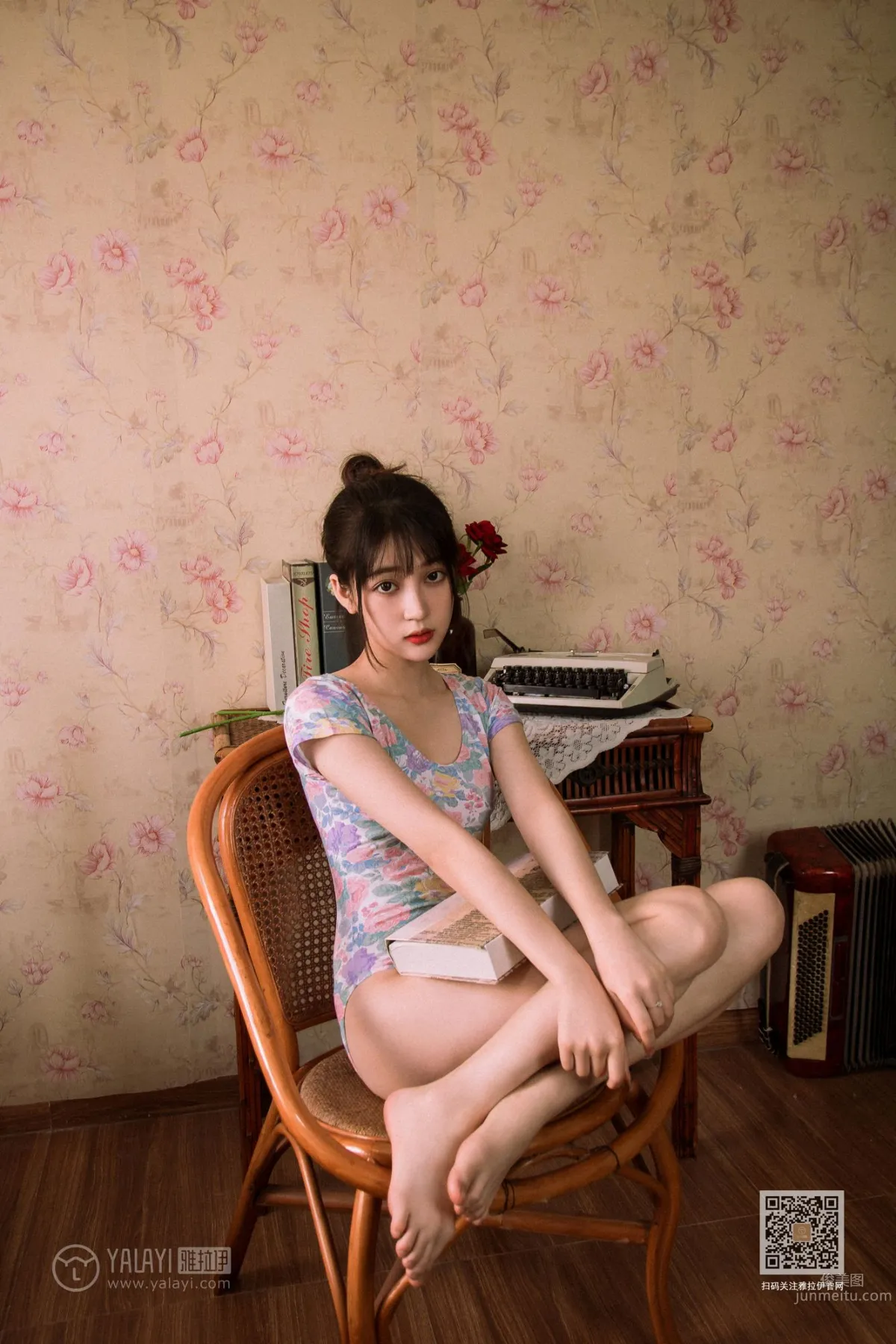 [YALAYI] 2019.10.18 Vol.433 Retro Sentiments Hui Hui photo 40