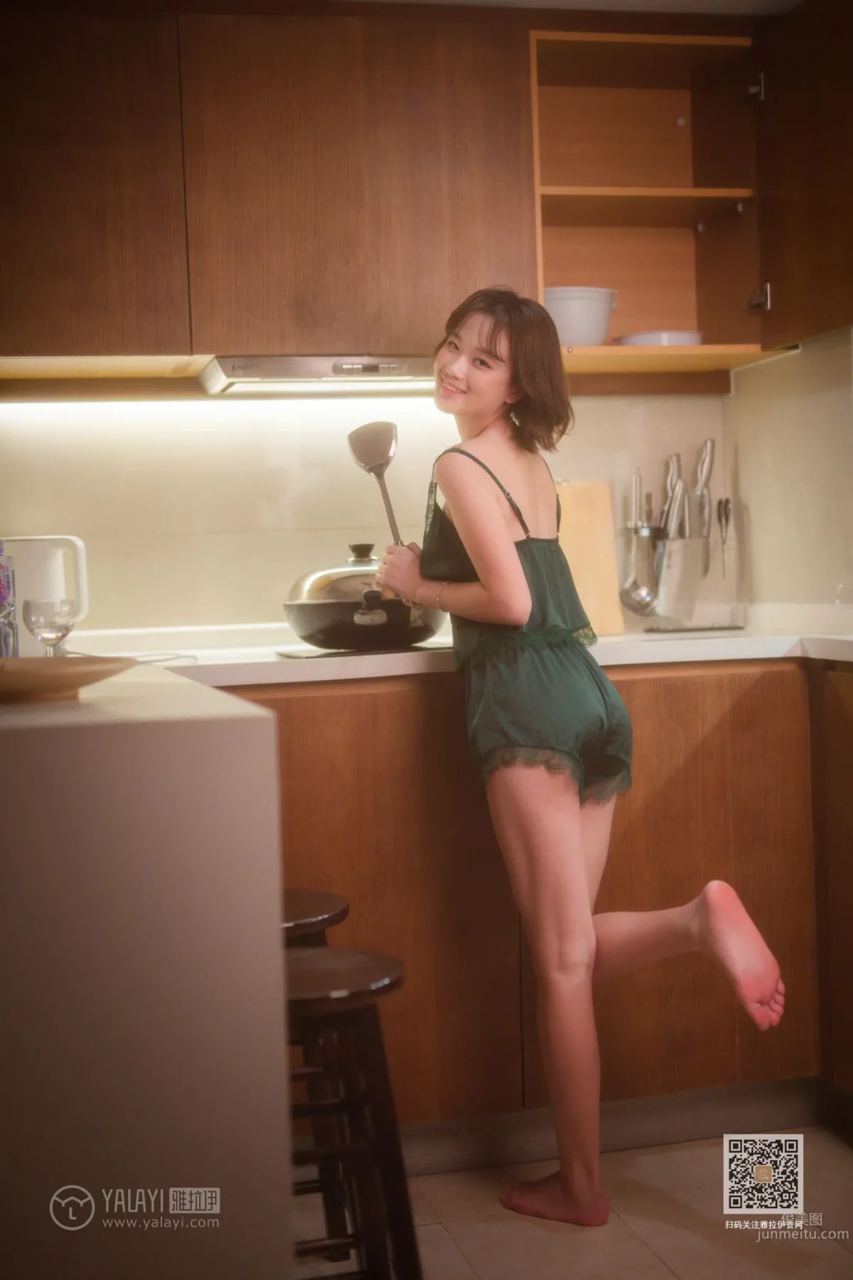 [YALAYI] 2019.09.26 No.412 Stunt Little Cook Liang Zi photo 38