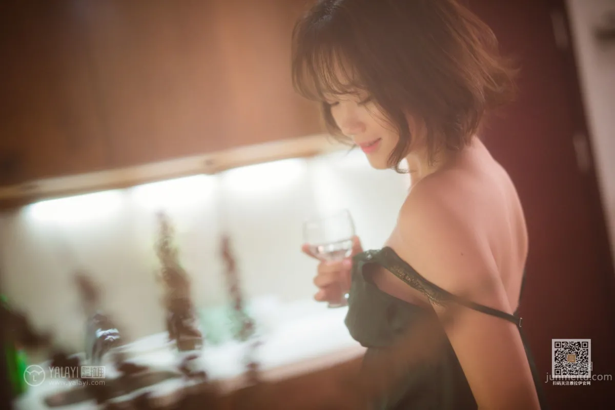 [YALAYI] 2019.09.26 No.412 Stunt Little Cook Liang Zi photo 11