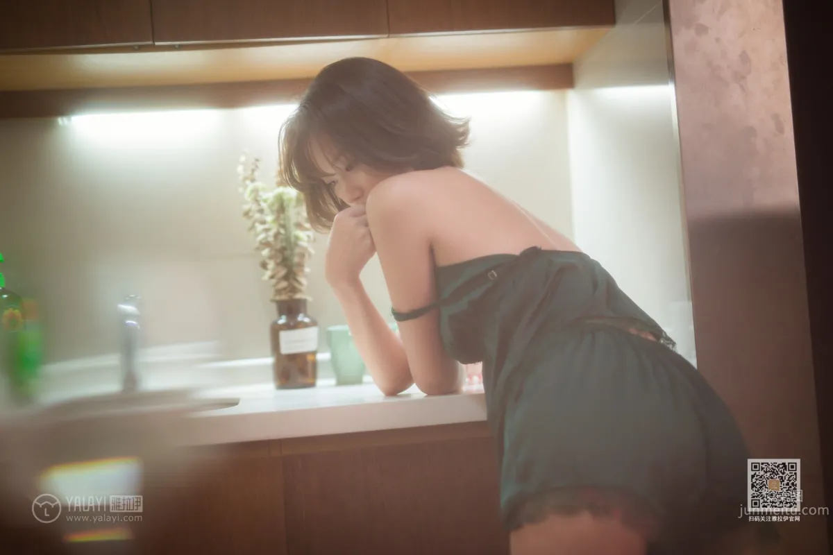 [YALAYI] 2019.09.26 No.412 Stunt Little Cook Liang Zi photo 33