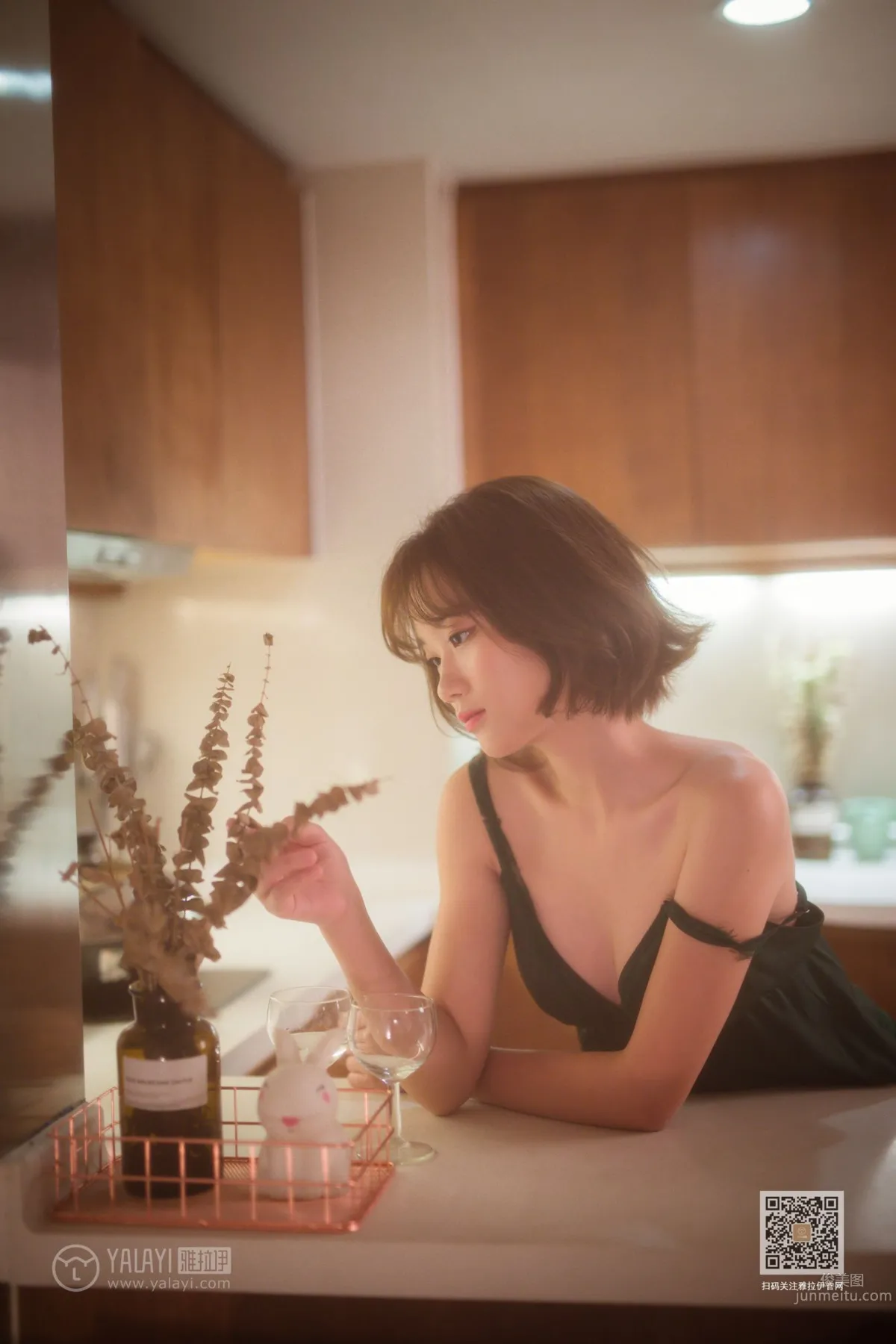 [YALAYI] 2019.09.26 No.412 Stunt Little Cook Liang Zi photo 13