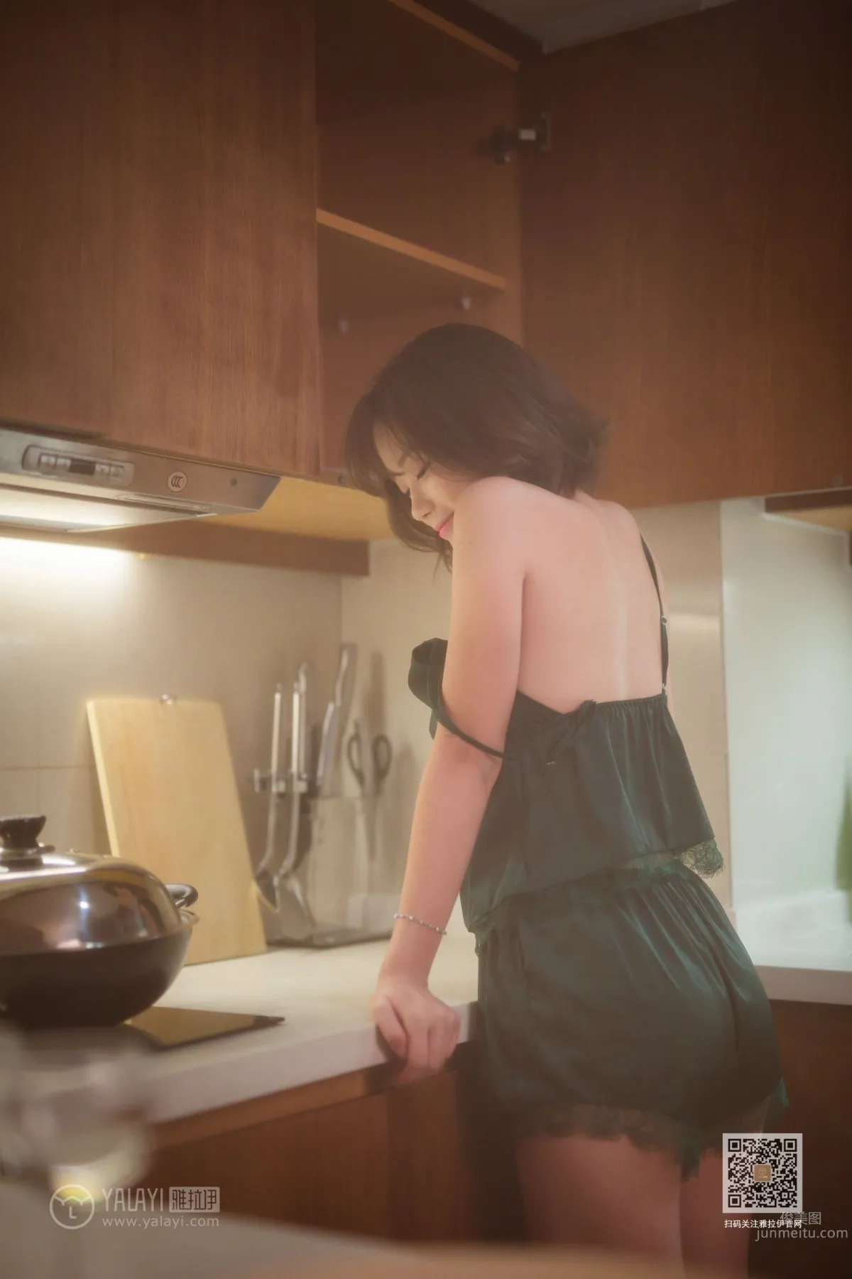 [YALAYI] 2019.09.26 No.412 Stunt Little Cook Liang Zi photo 35