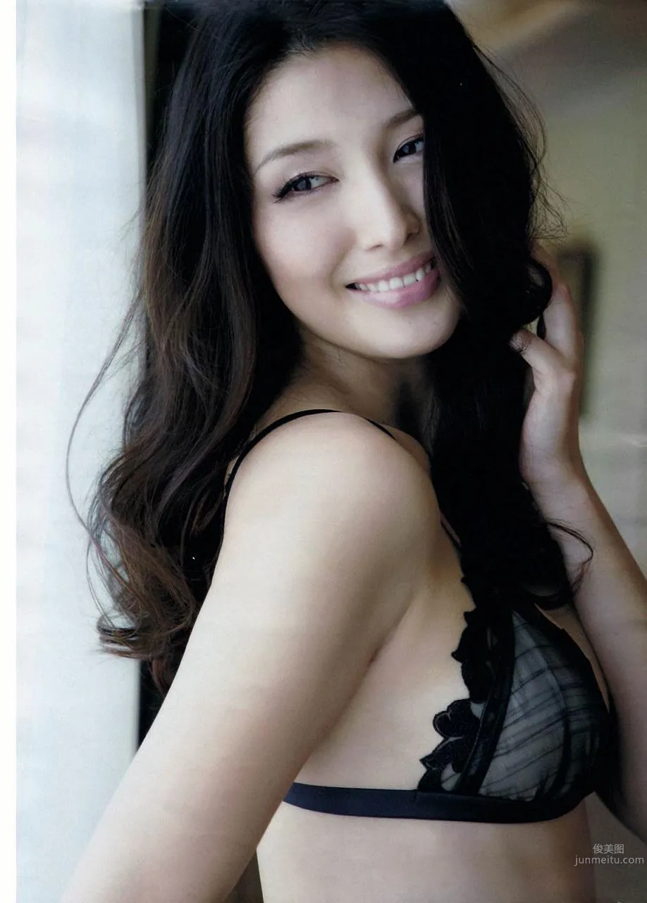 Manami Hashimoto, Selected Portraits of an Elegant Goddess photo 5