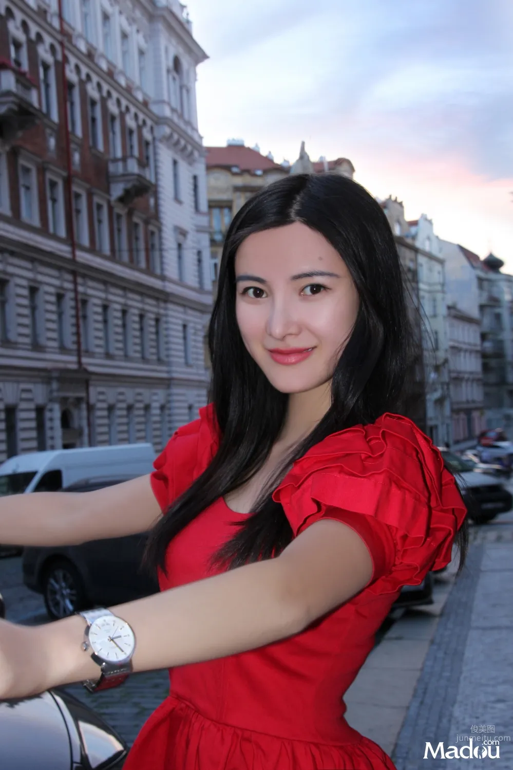 Zhu Yunqi, Western Europe Travel Shoot Collection photo 12