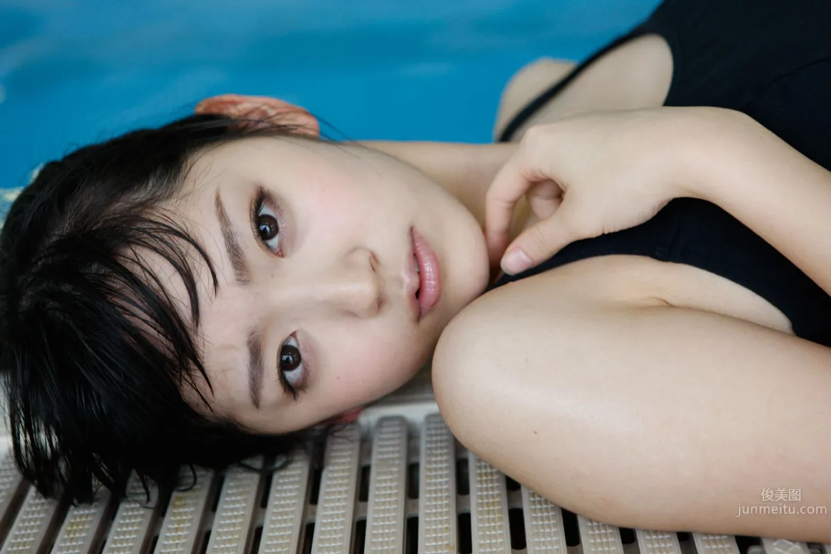 Airi Suzuki: No. 90 photo 43