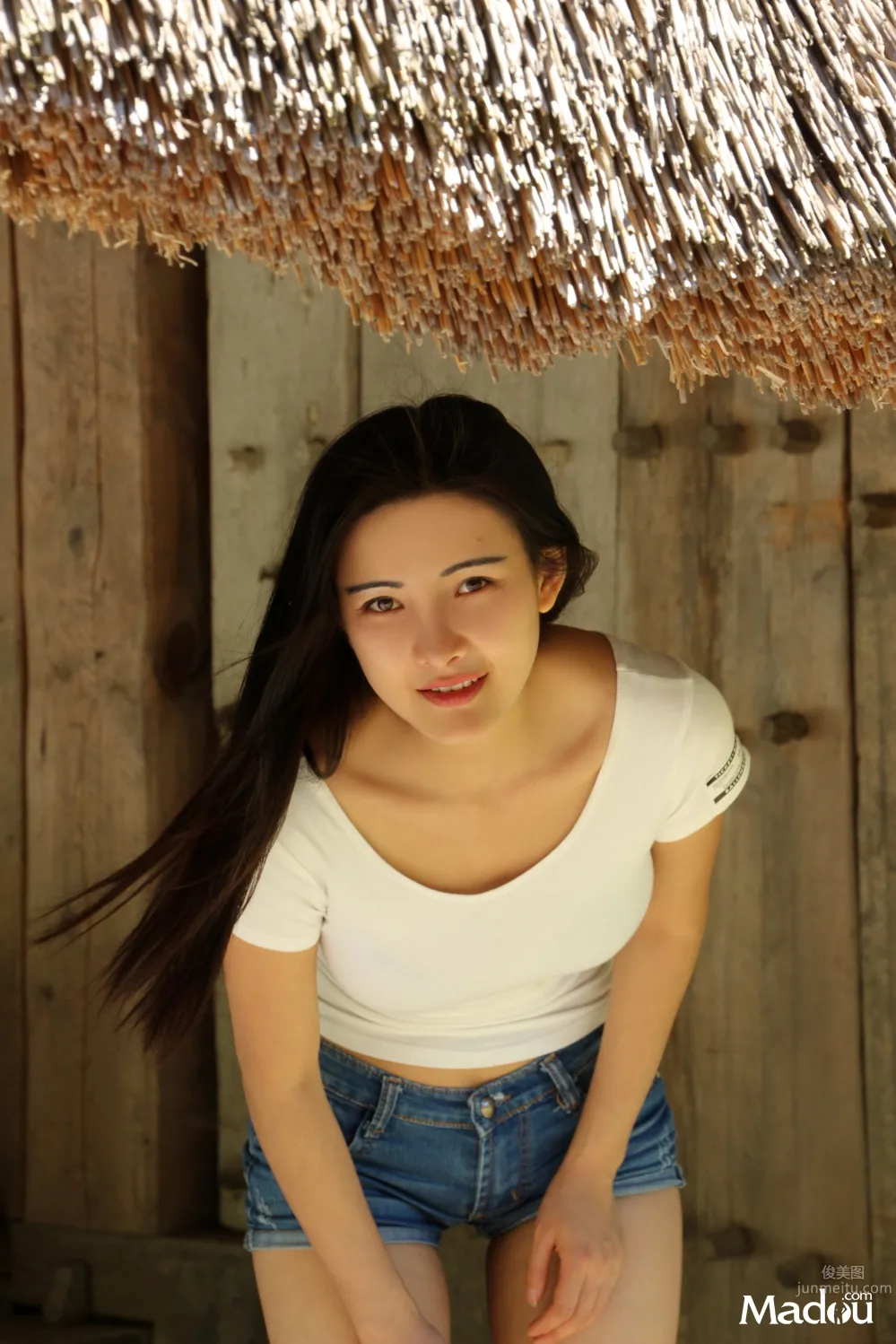 Zhu Yunqi, Western Europe Travel Shoot Collection photo 29