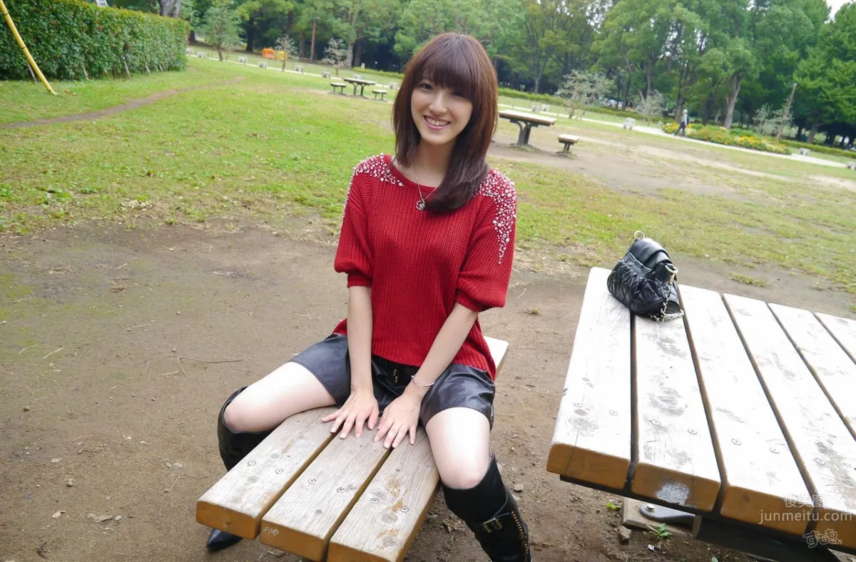 Seductive Photo Set photo 10