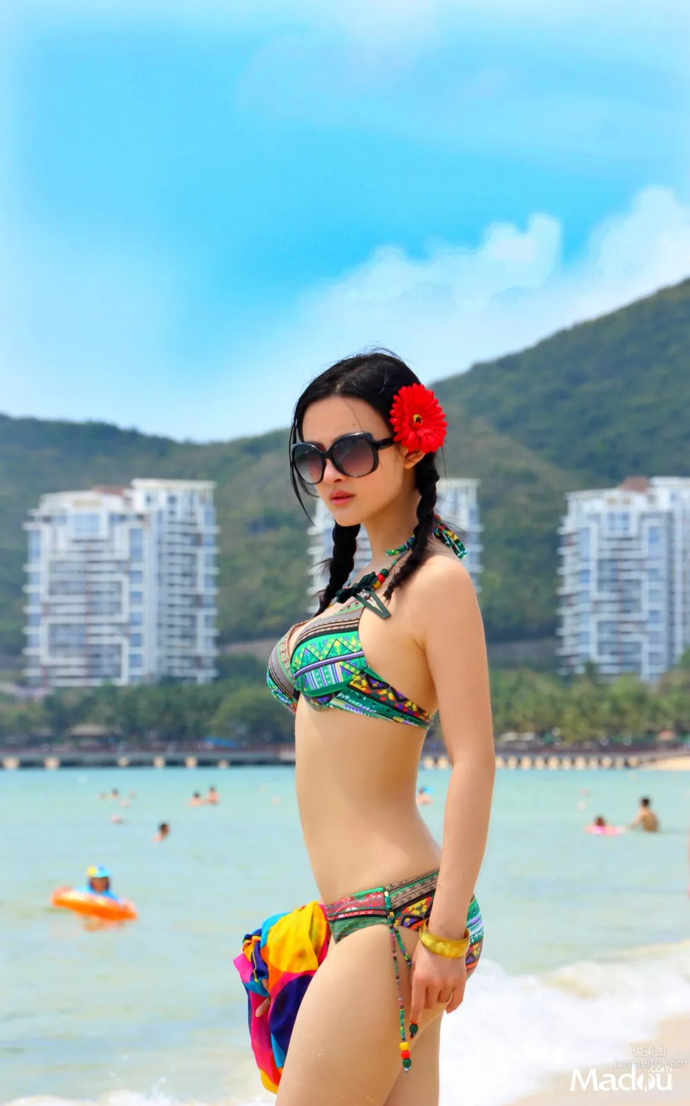Zhu Yunqi, Western Europe Travel Shoot Collection photo 21