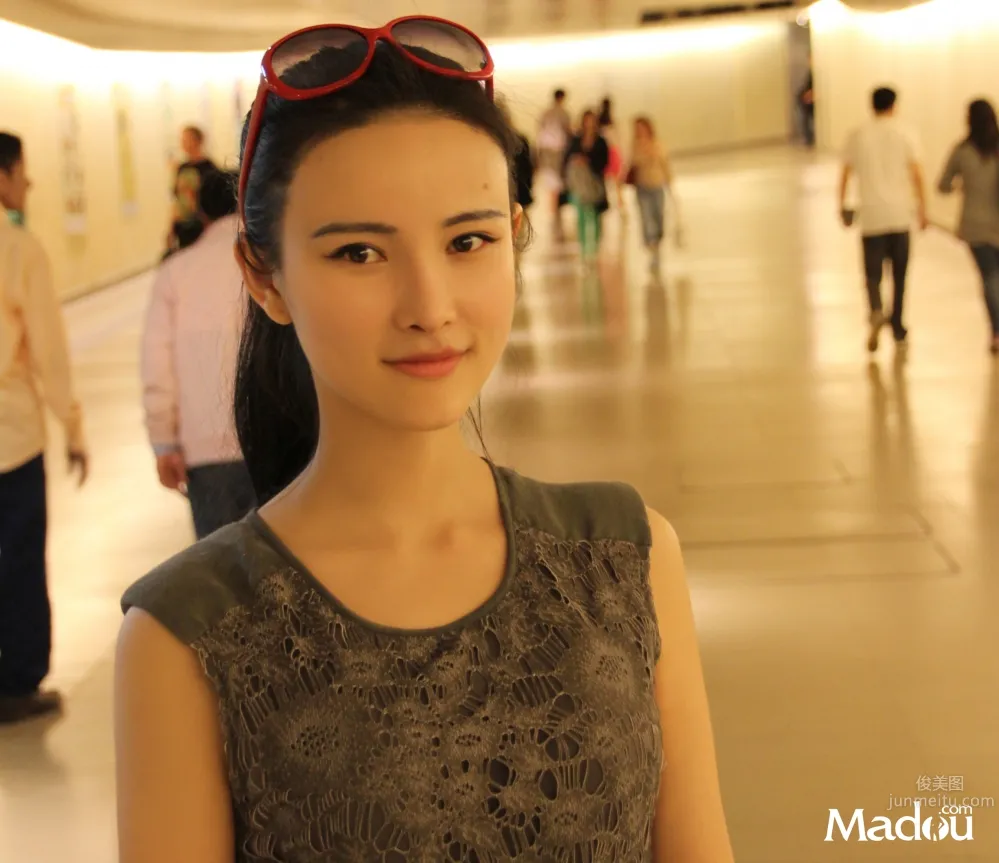 Zhu Yunqi, Western Europe Travel Shoot Collection photo 38