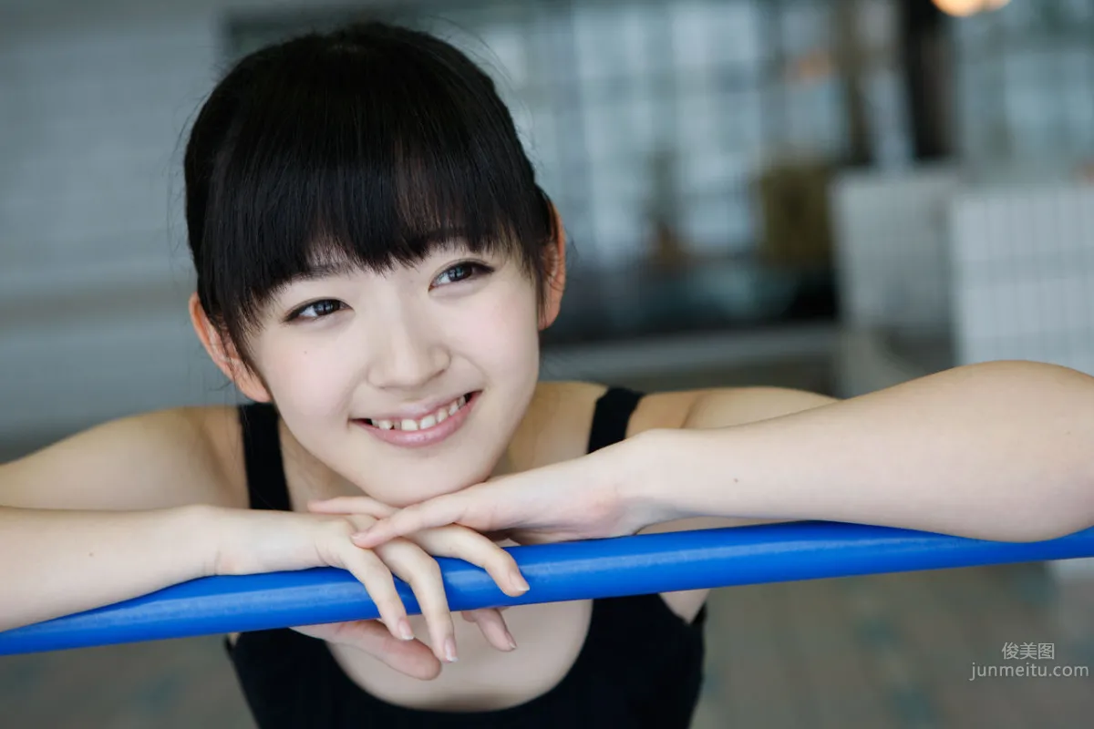 Airi Suzuki: No. 90 photo 14