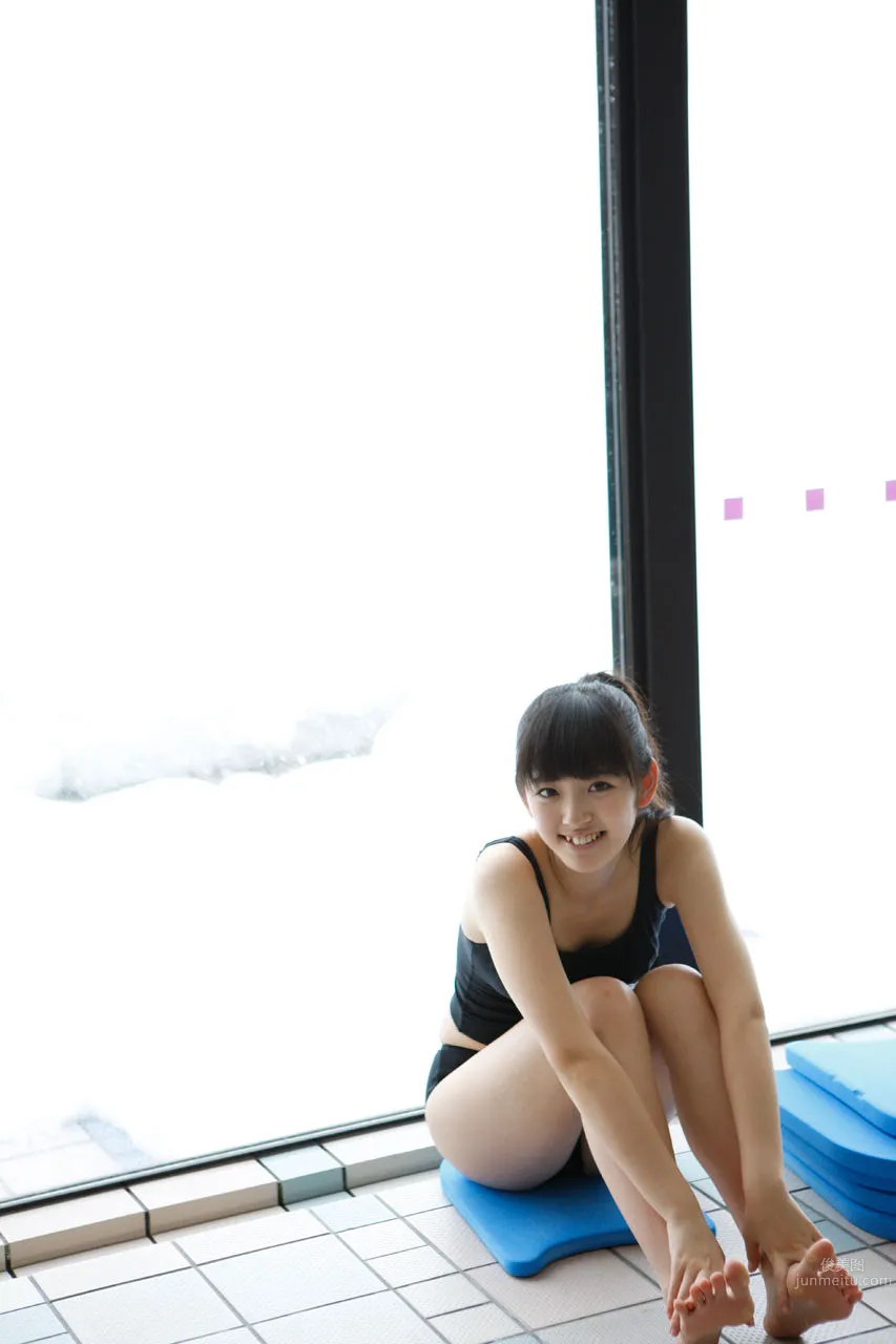 Airi Suzuki: No. 90 photo 28