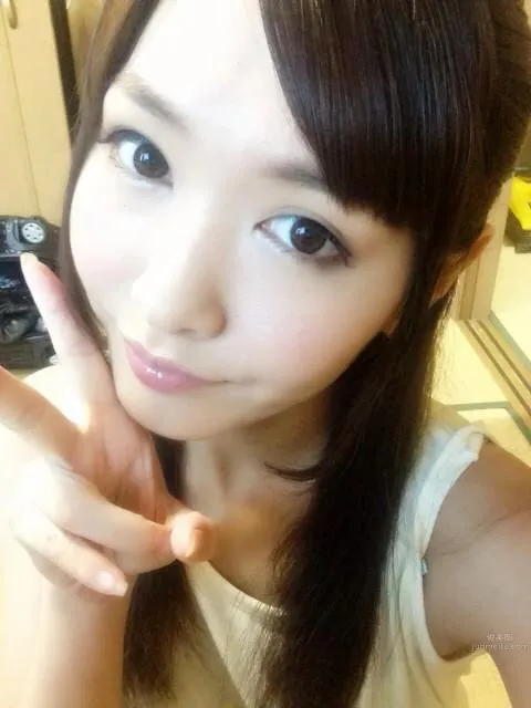 Nono Mizusawa, Massive Twitter Selfies photo 3