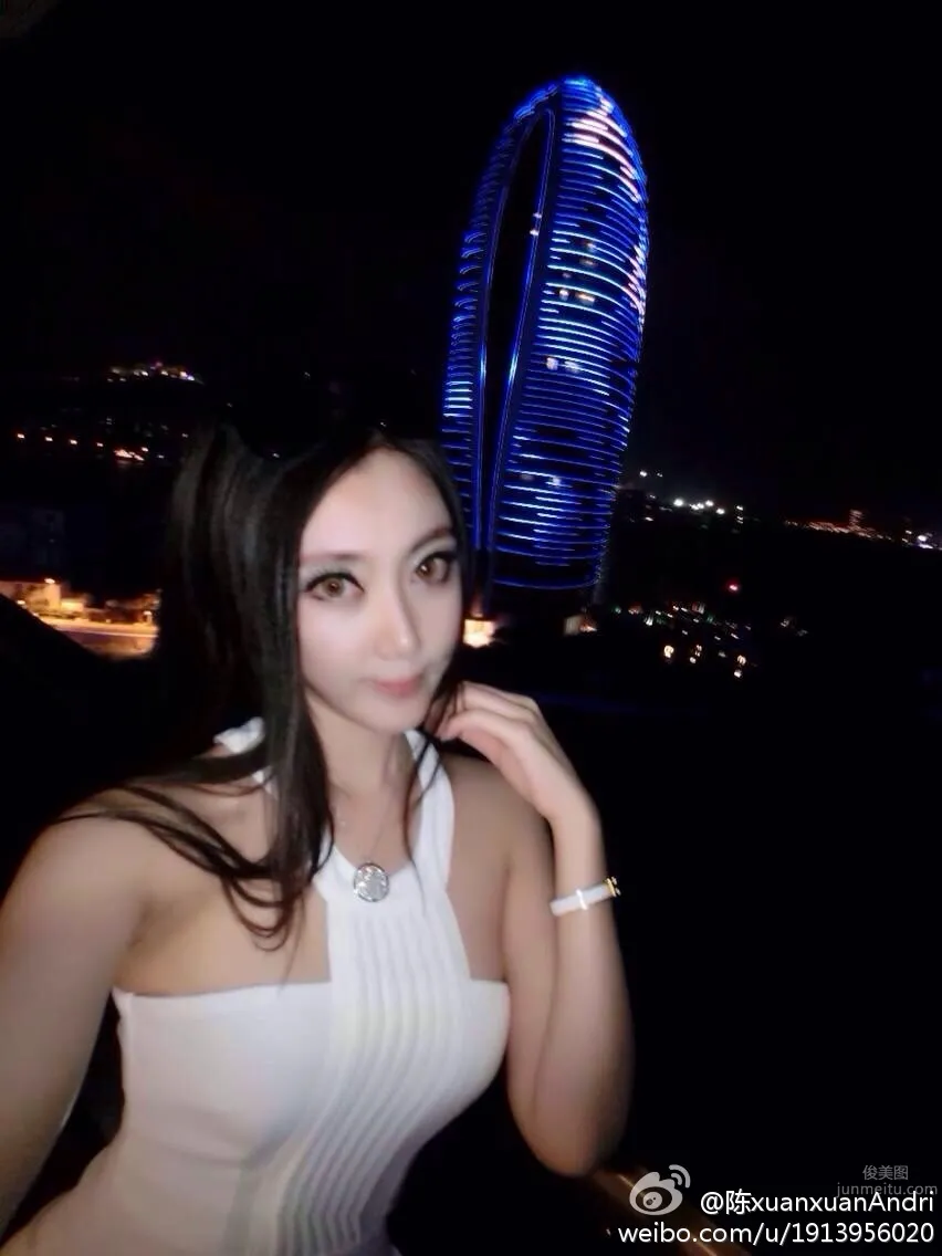 陳xuanxuan-氣質美女博客私房照精選 14