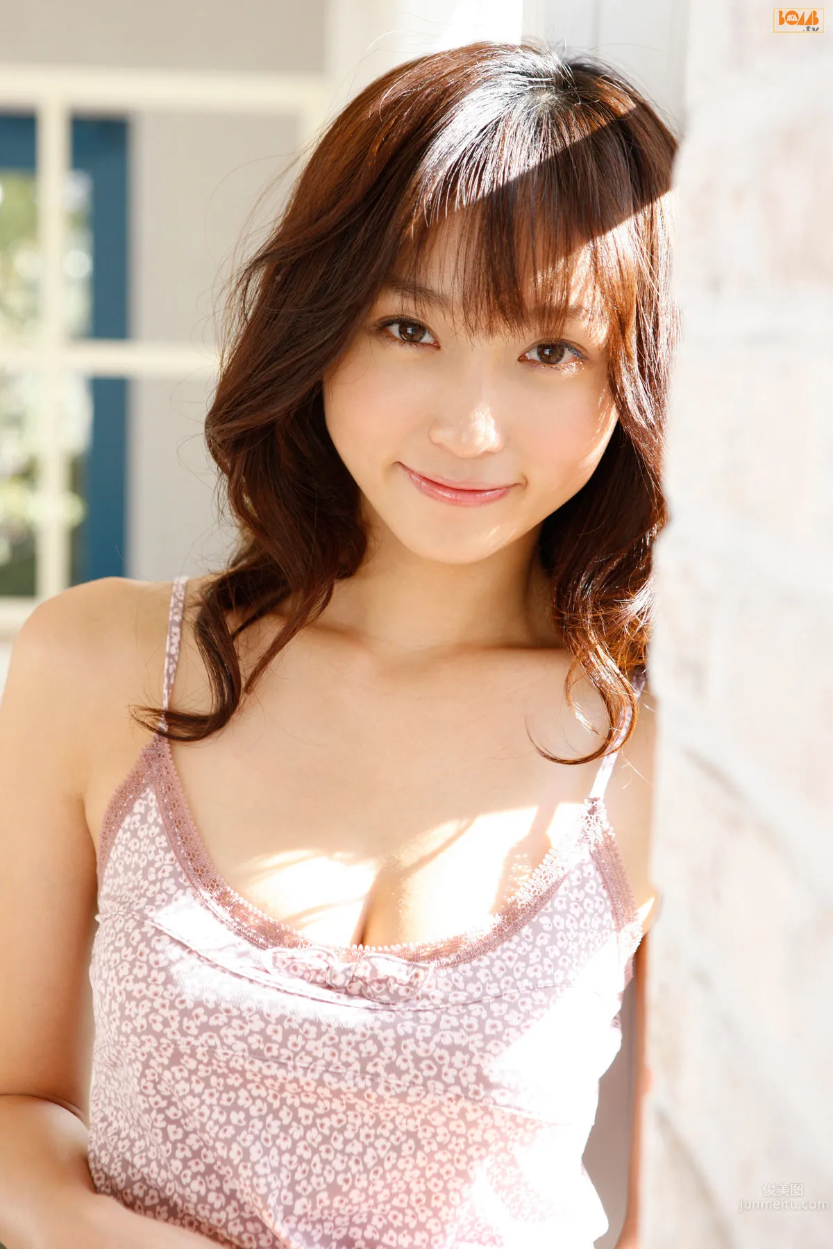 Risa Yoshiki - [Bomb.TV] April 2011 Issue photo 6