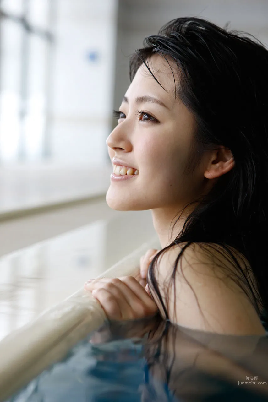 Airi Suzuki: No. 90 photo 77