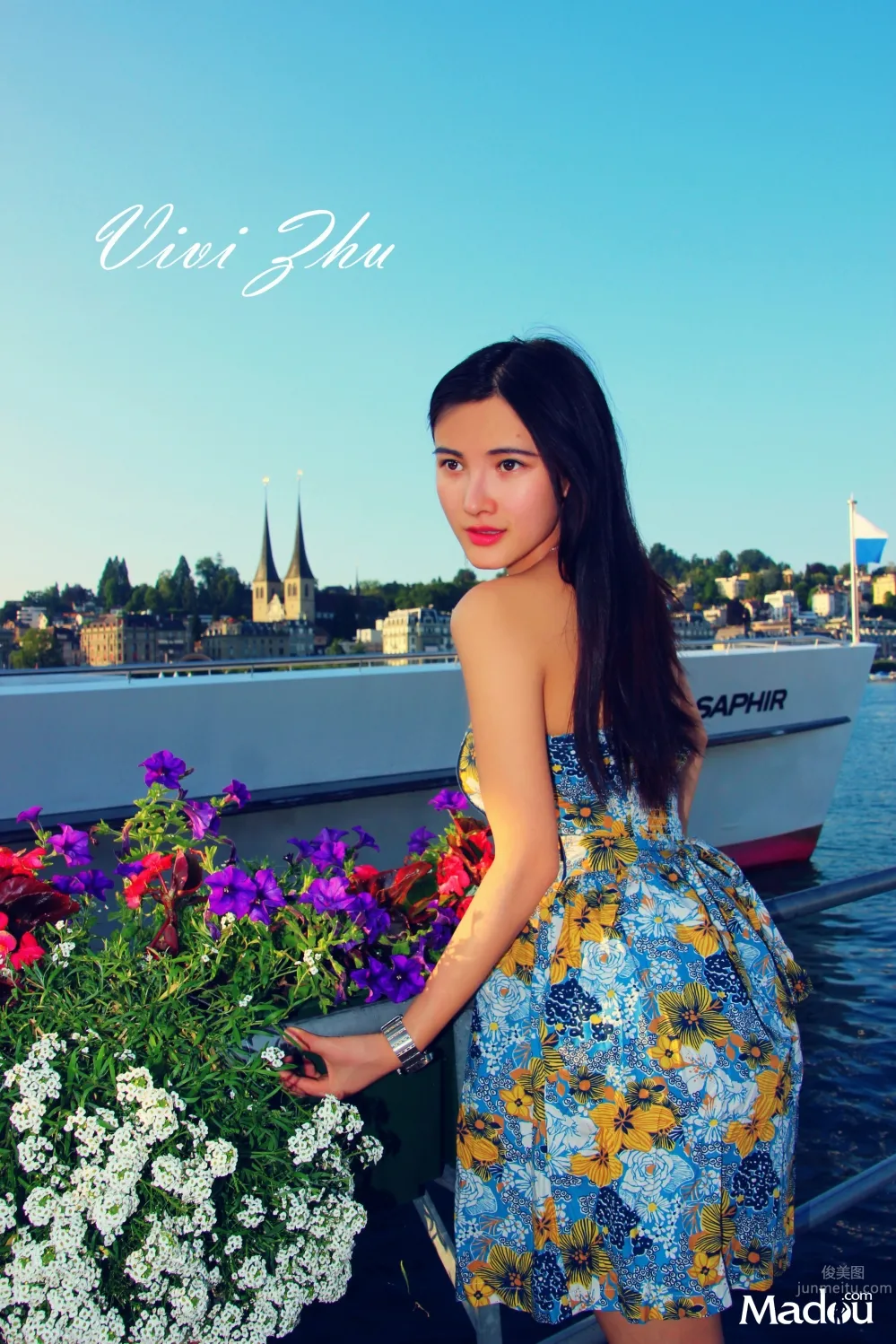 Zhu Yunqi, Western Europe Travel Shoot Collection photo 7