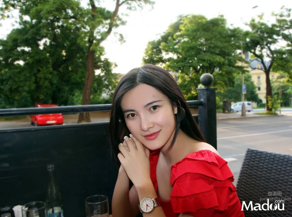 Zhu Yunqi, Western Europe Travel Shoot Collection photo 15