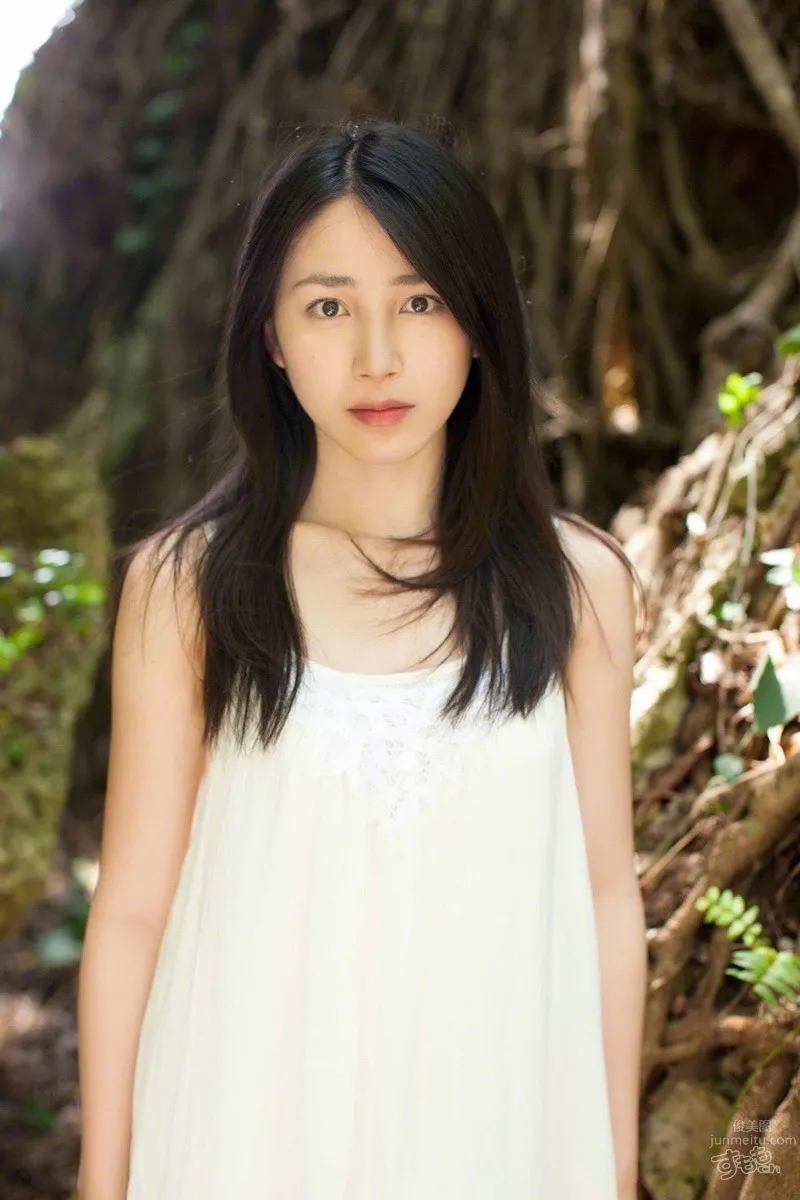 You Kikkawa - Natural Beautiful Girl Portraits 140 Photos photo 3