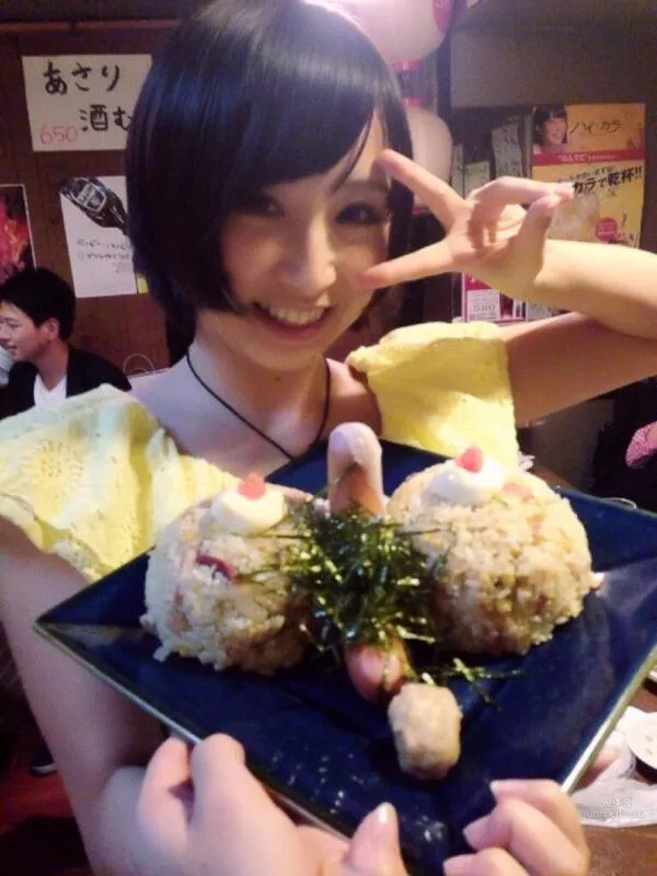 Photo Set photo 35