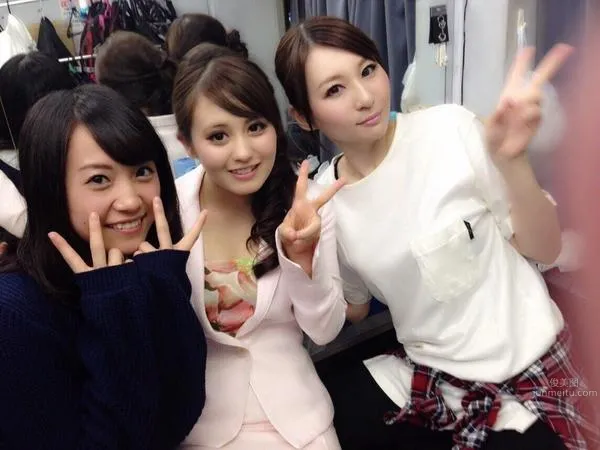 Photo Set photo 17
