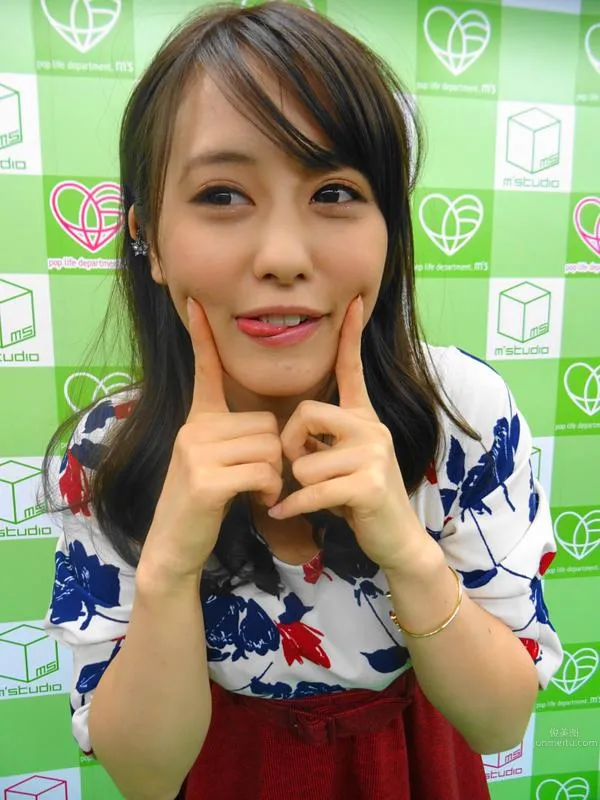 Photo Set photo 7