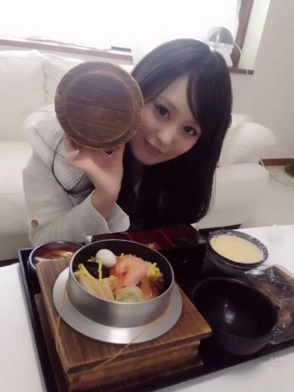 Photo Set photo 27