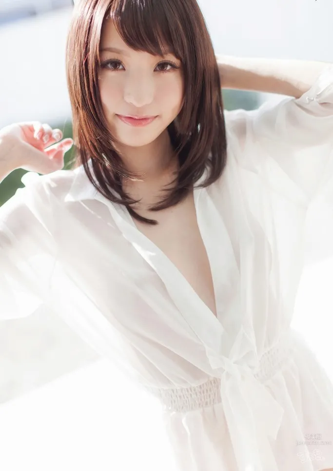 Moe Amatsuka: Graphics photo 22