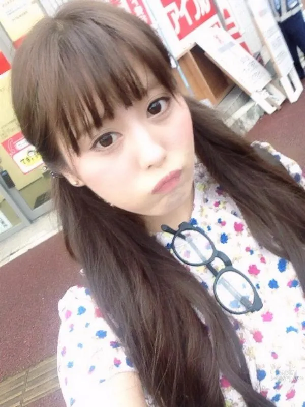 Photo Set photo 28