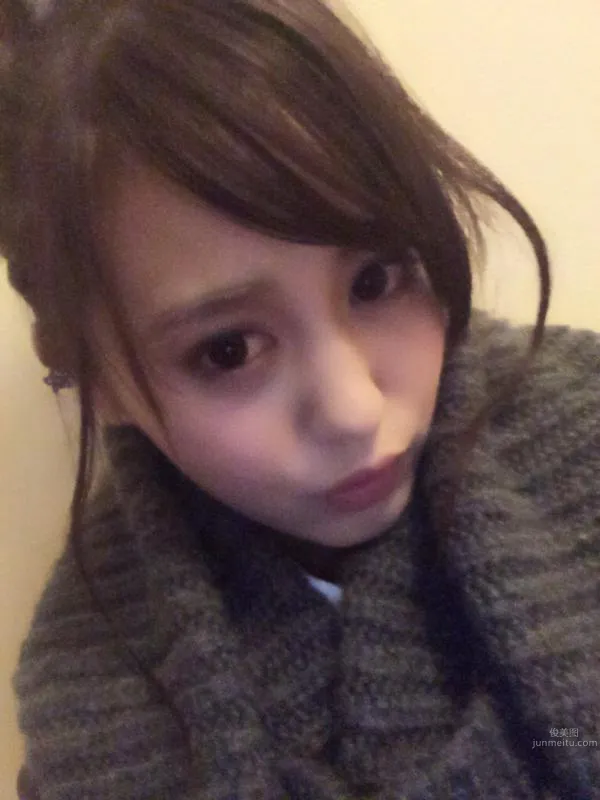 Photo Set photo 6