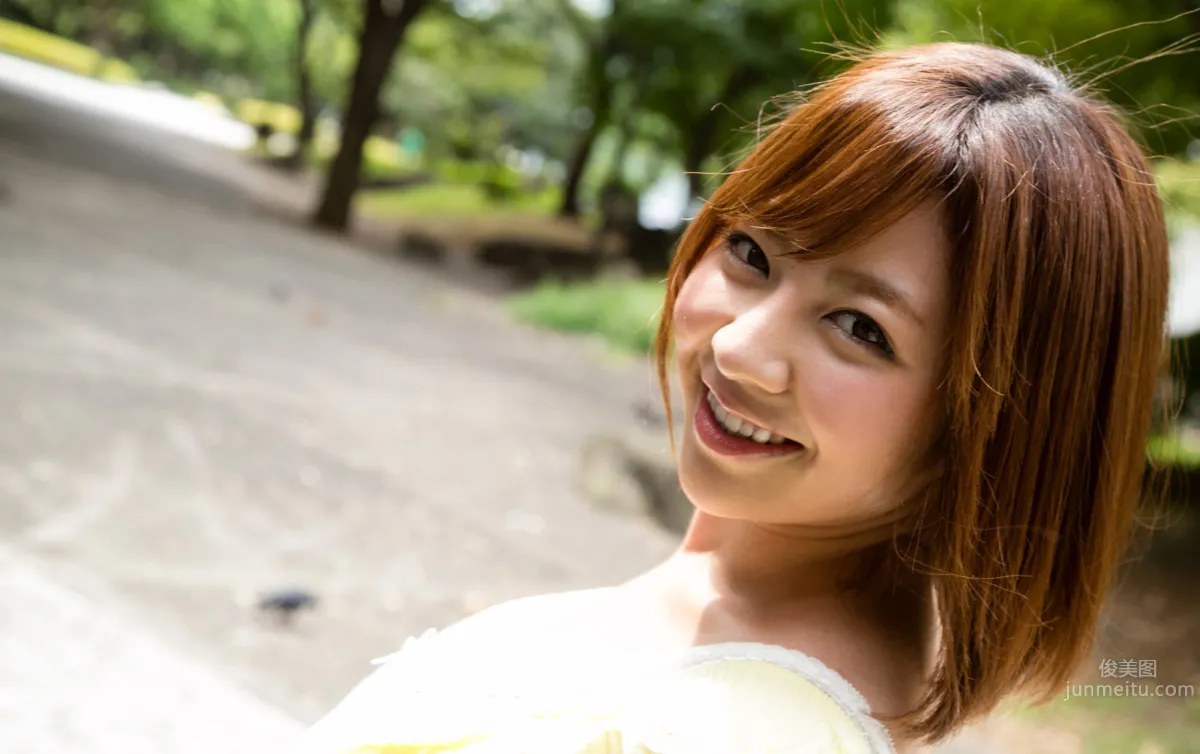 Ran Niiyama: Graphic photo 3