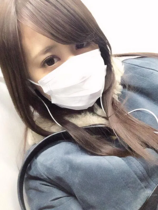 Photo Set photo 4