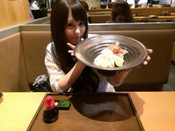 Photo Set photo 40