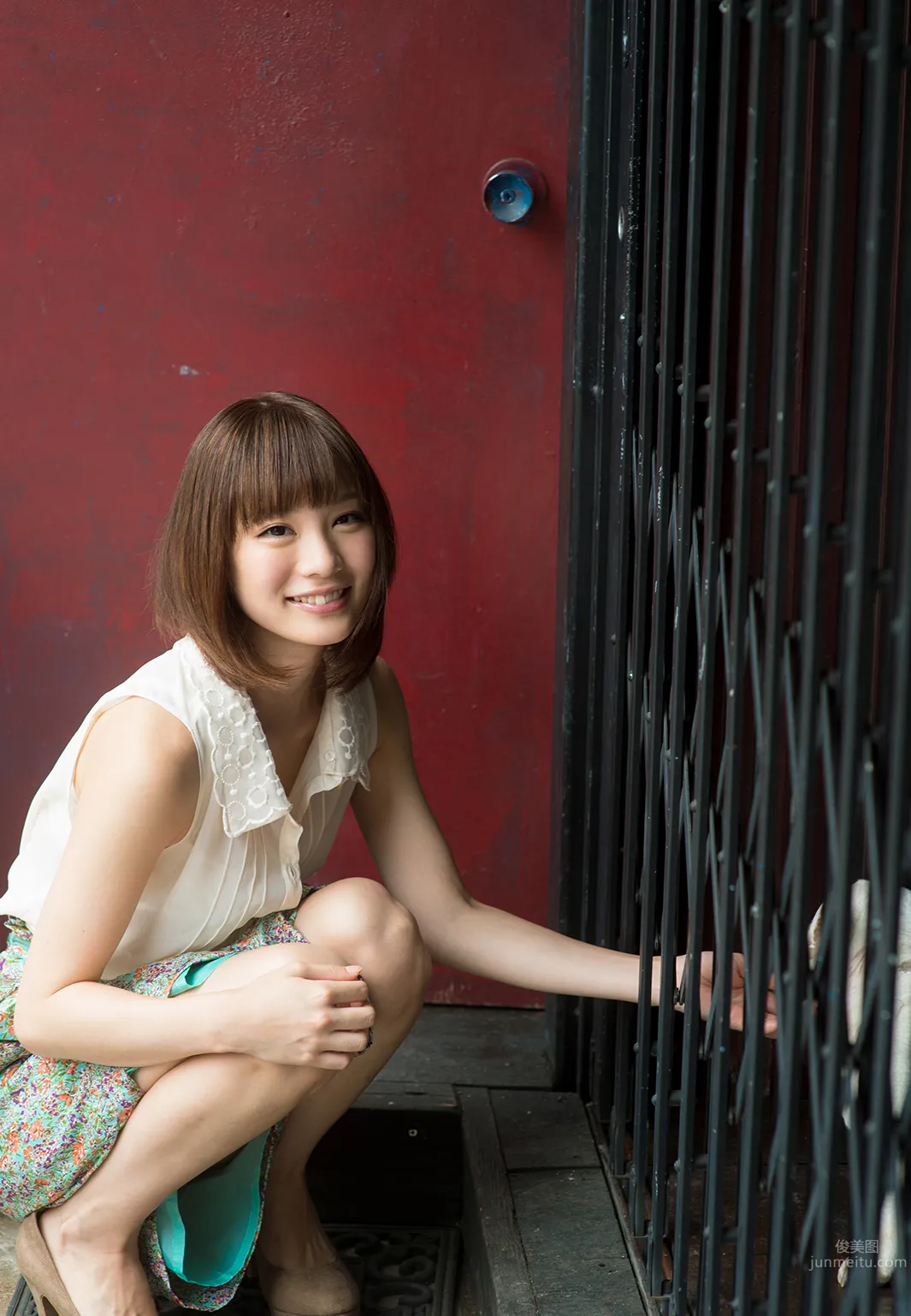 Airi Suzumura, Graphics Series Photo Set photo 6